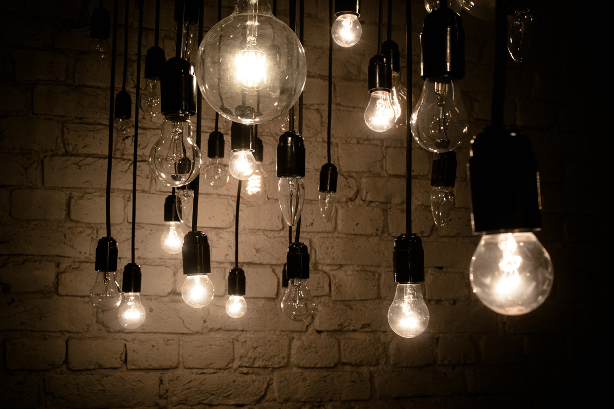 Fototapet formele becurilor sunt diferite