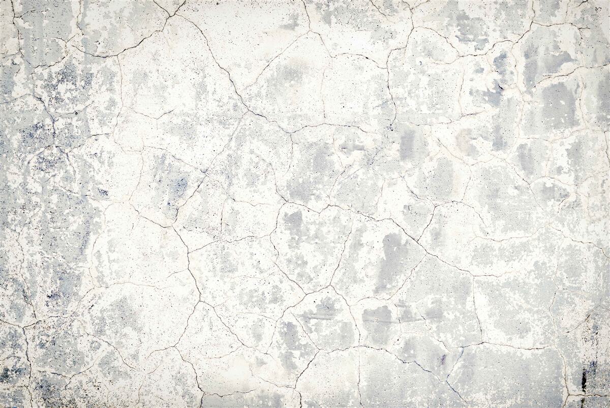 Fototapet deasupra barierei de ciment