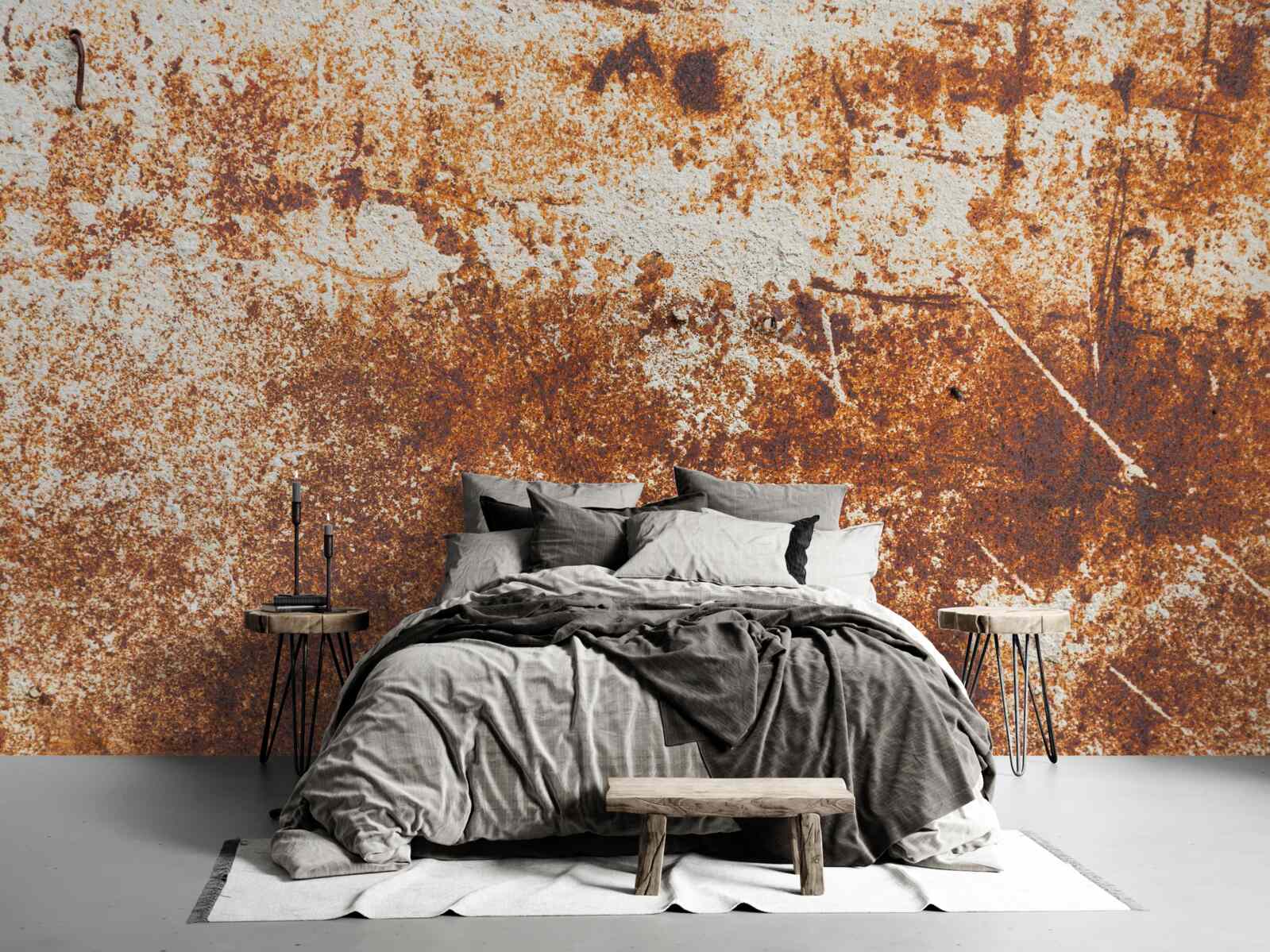 Fototapet perete zgâriat vopsit în tonuri închise de rugină