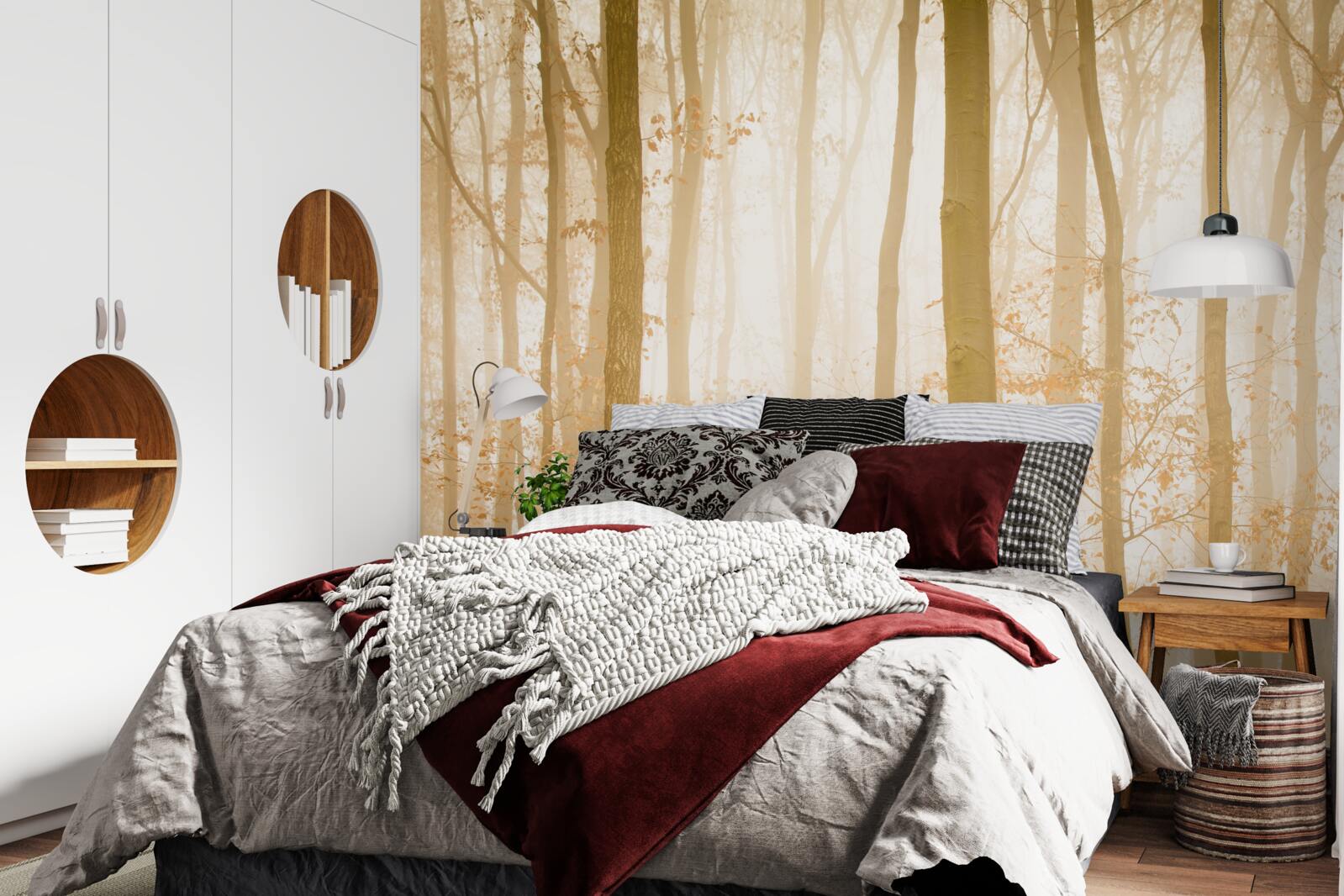 Fototapet razele soarelui pătrund prin ceață în pădurea deasă