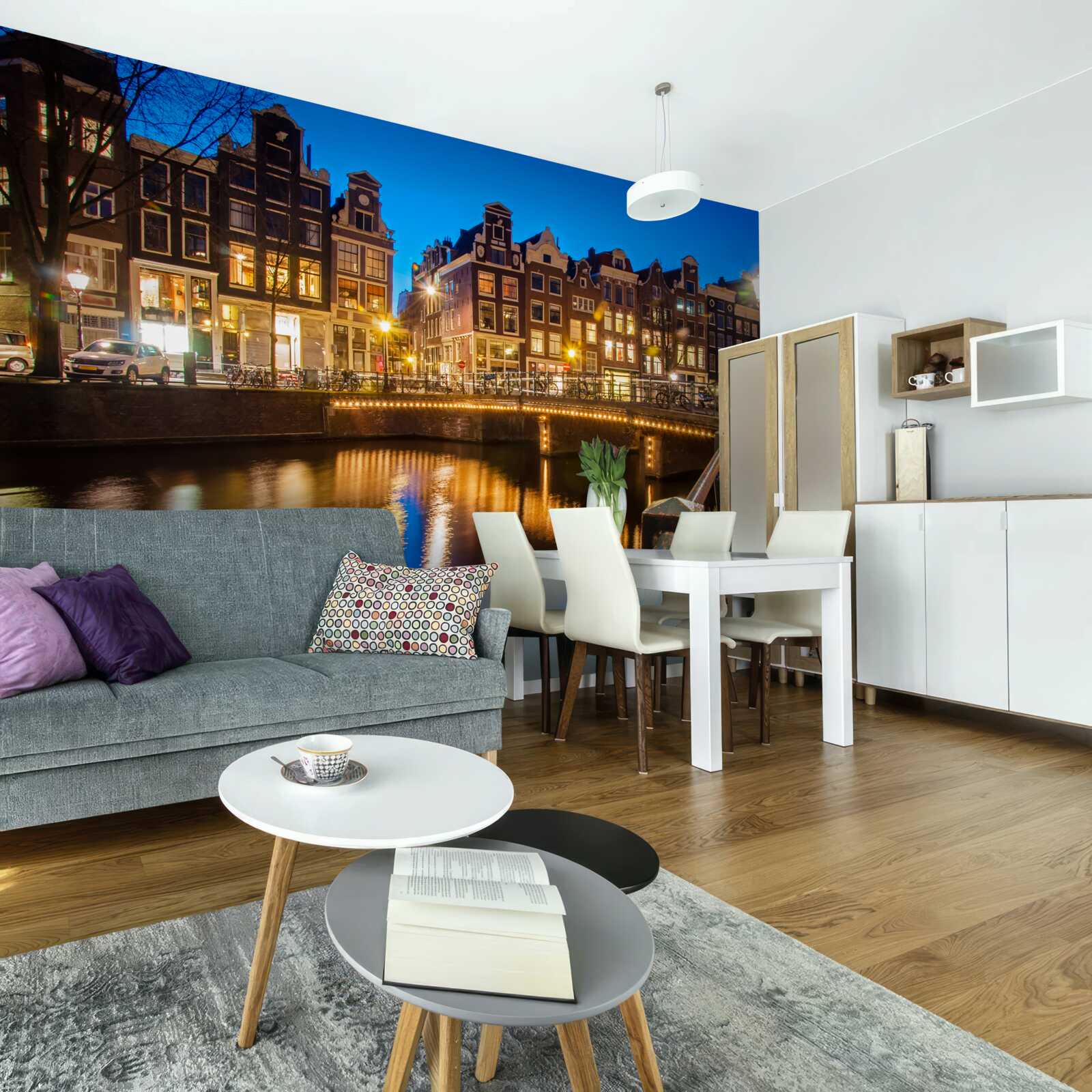 Fototapet reflecție a Amsterdamului în apă noaptea