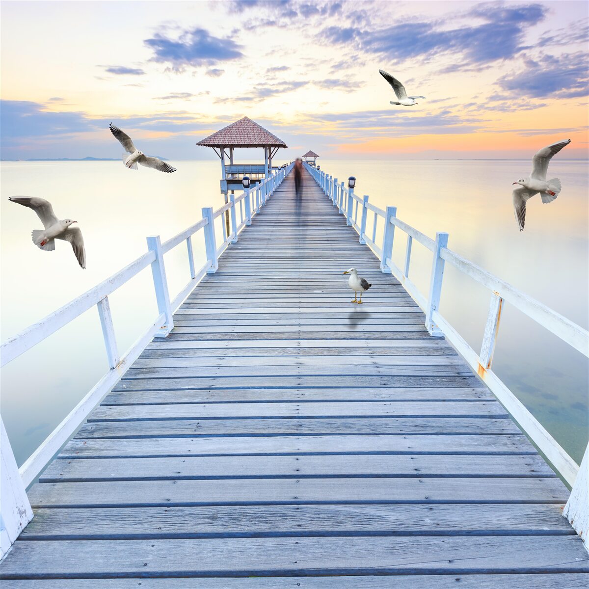 Fototapet pod de lemn care duce la ocean