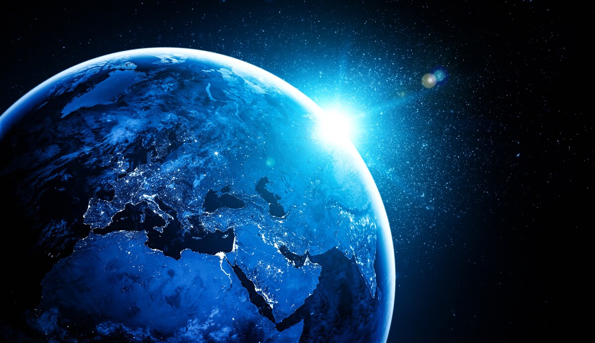 Fototapet o zare rece a învăluit pământul