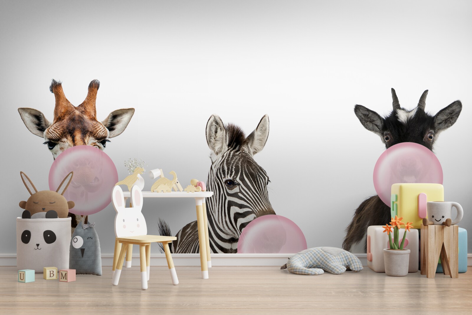 Fototapet creaturile creează o bulă folosind gumă de mestecat