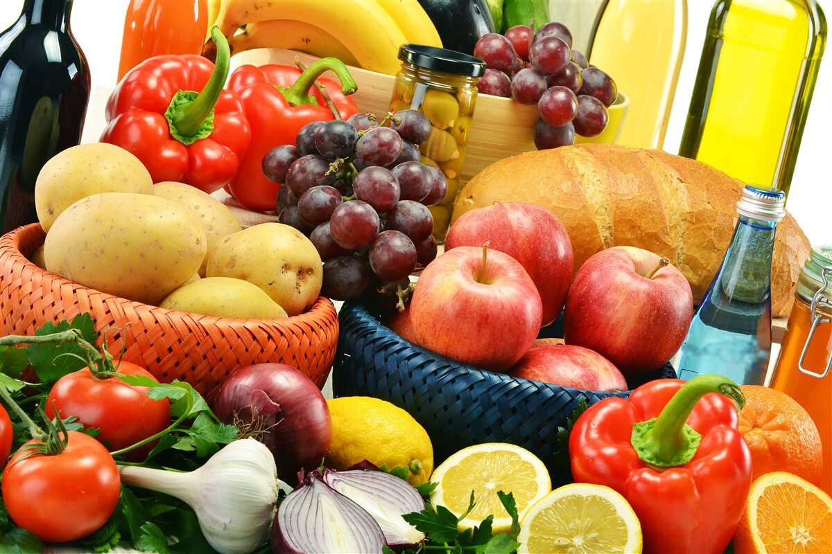 Fototapet o dietă bine alcătuită ar trebui să fie pe masă