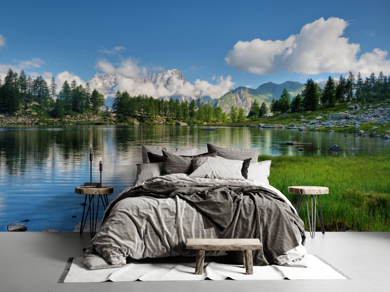 Fototapet un gust de vară al unui râu de munte liniștit