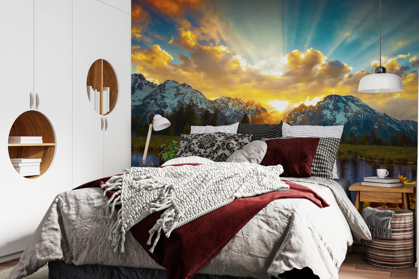 Fototapet apus de soare magic peste un râu de munte înalt