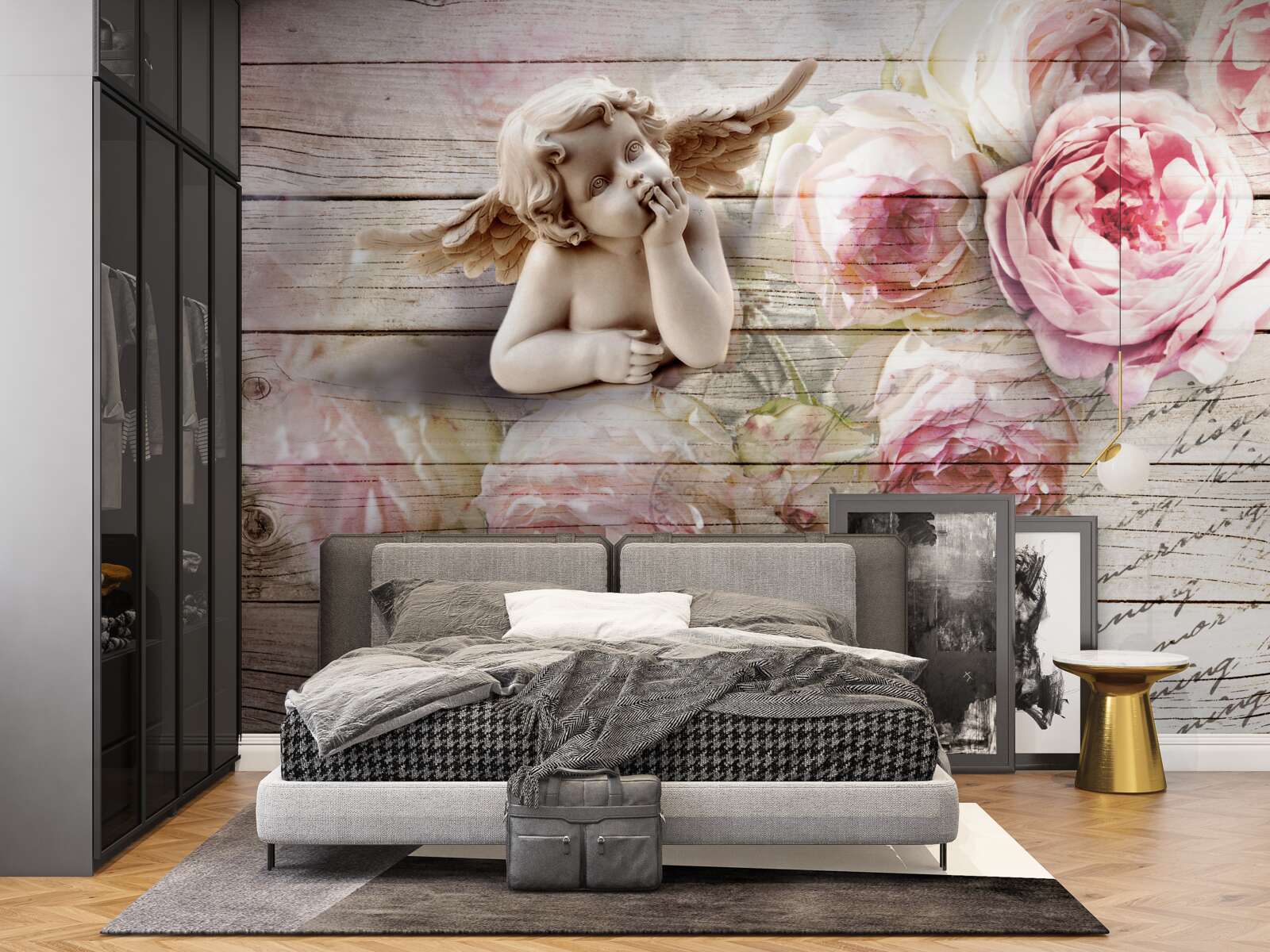 Fototapet înger reflectorizant și muguri de trandafir stacojiu