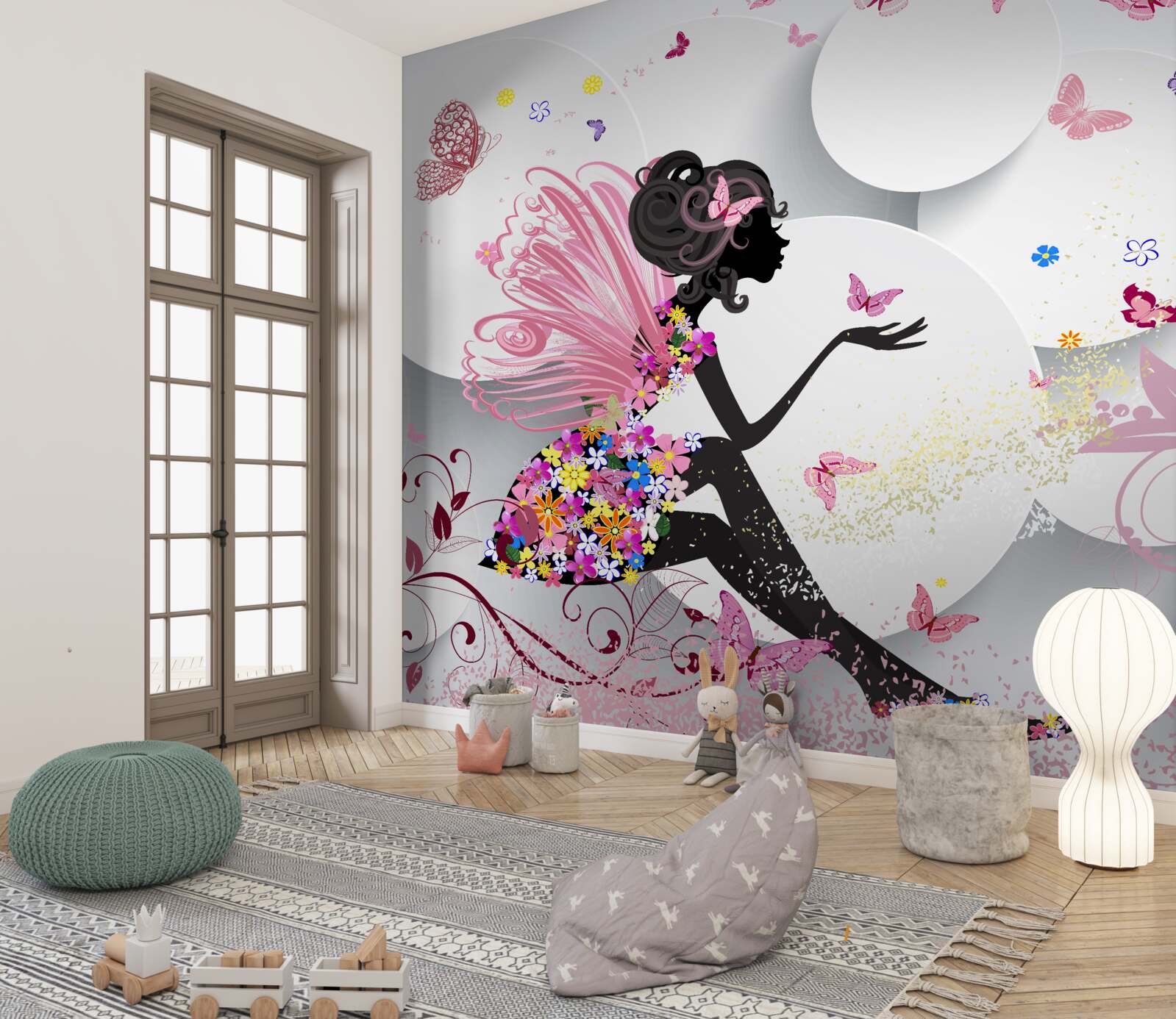 Fototapet fată cu aripi, decorată cu flori și fluturi