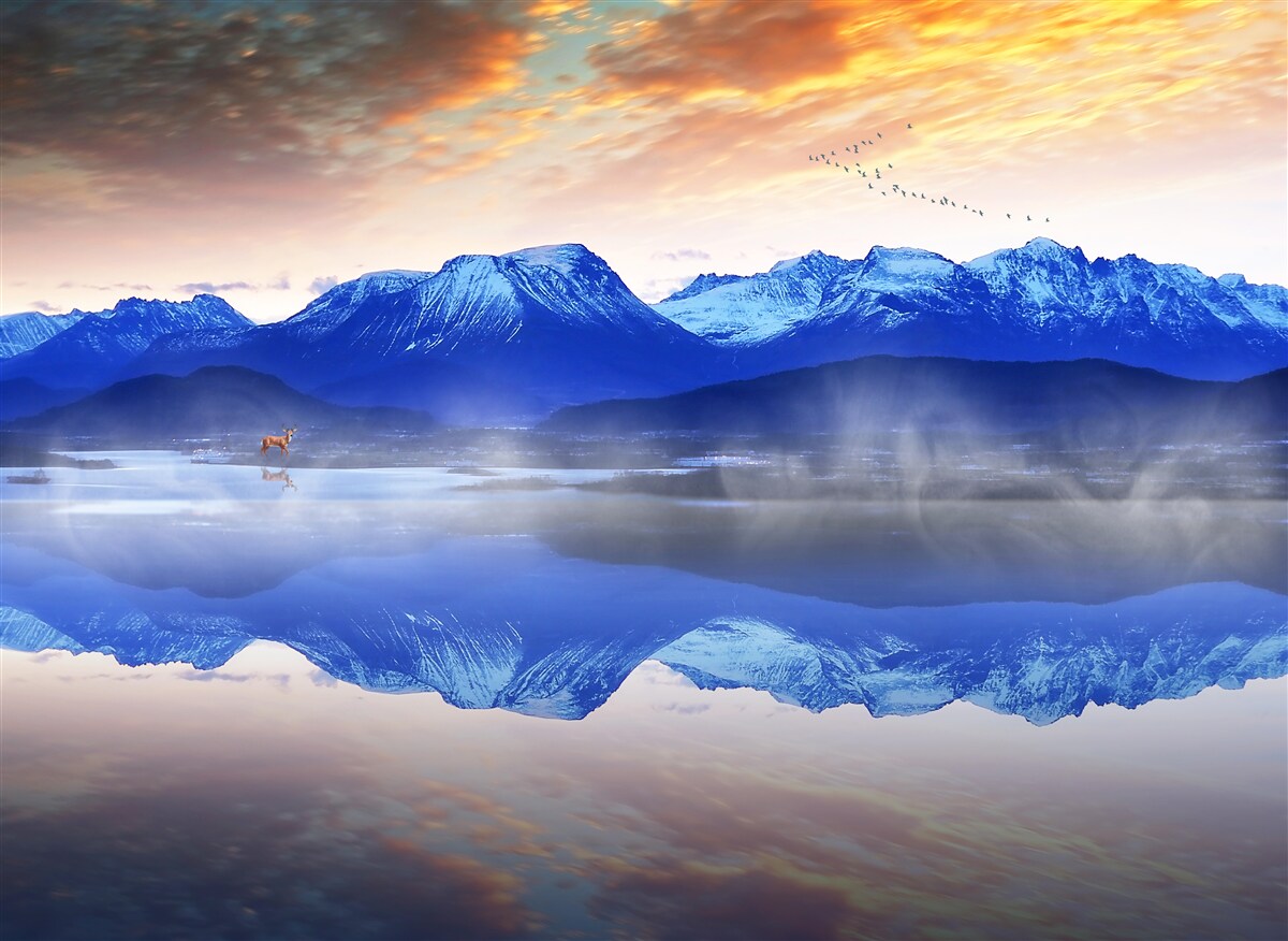 Fototapet o pătură de ceață peste suprafața instabilă a apei