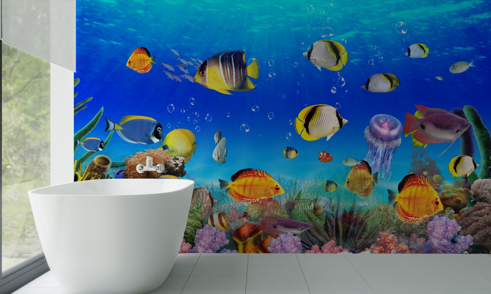Fototapet pești colorați în apă albastră