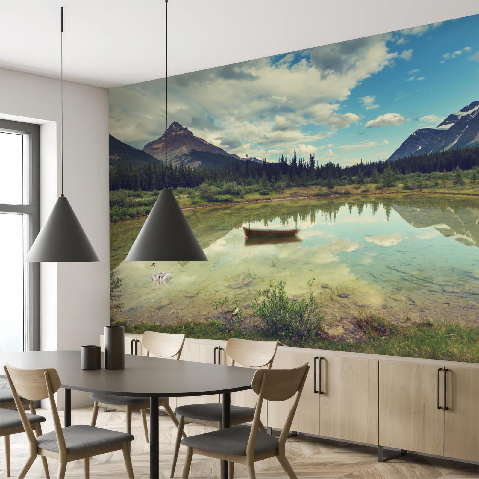 Fototapet rezervor înconjurat de munți cu vârfuri stâncoase