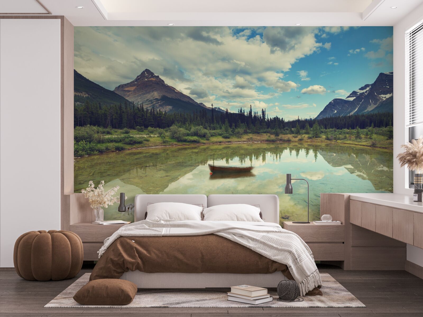 Fototapet rezervor înconjurat de munți cu vârfuri stâncoase