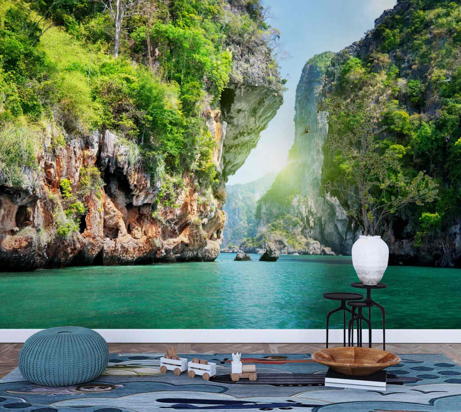 Fototapet stânci pictate în nuanțe de smarald se ridică deasupra apelor mării