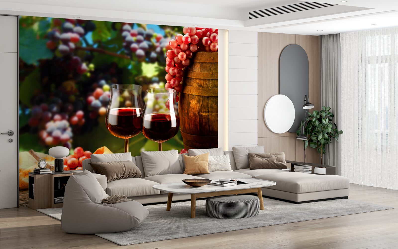 Fototapet ciorchinii de struguri formează fundalul pentru paharele de vin umplute cu vin