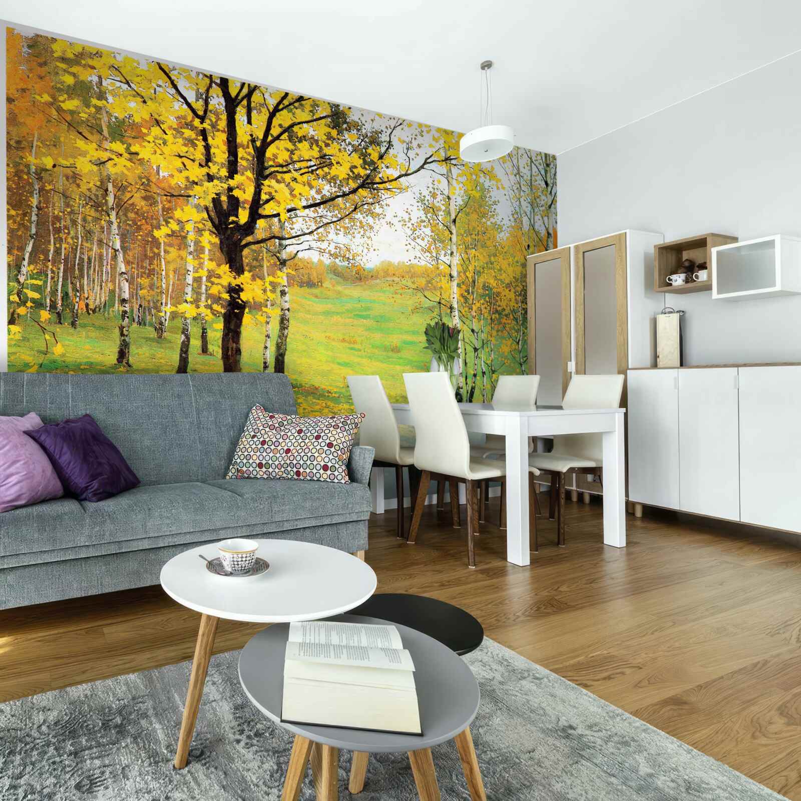 Fototapet Pădurea de toamnă este învăluită în nuanțe uimitoare