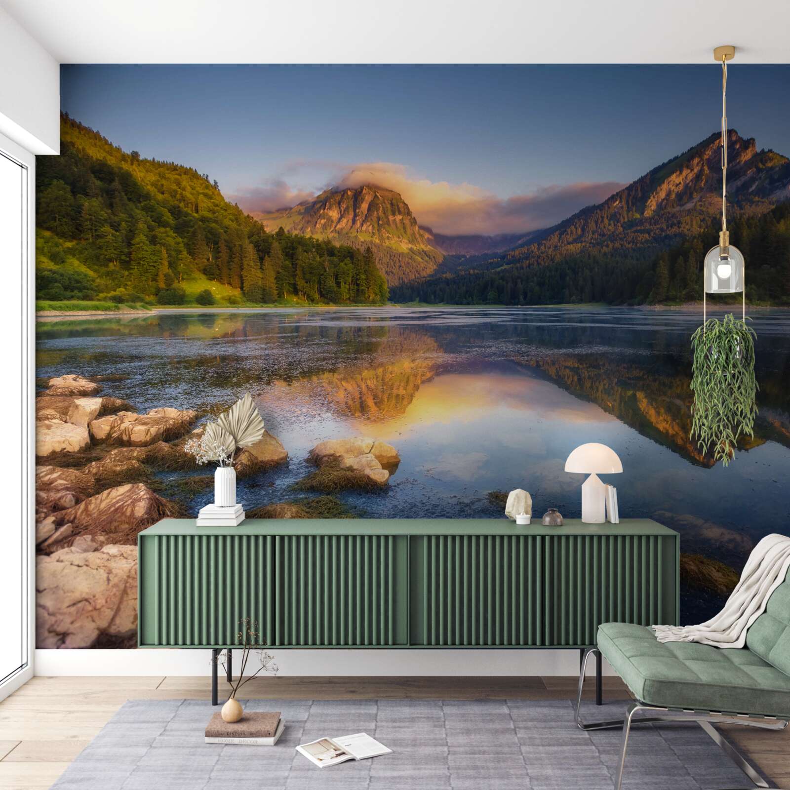 Fototapet apus de soare pe un lac calm de munte