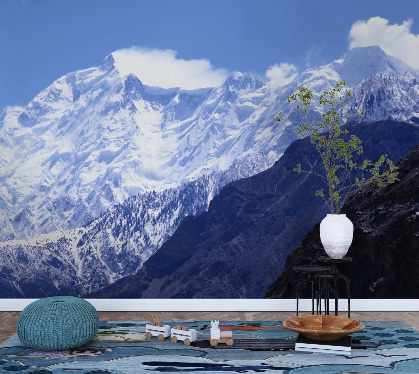 Fototapet vârfurile norilor, de neclintit în duritatea lor înghețată