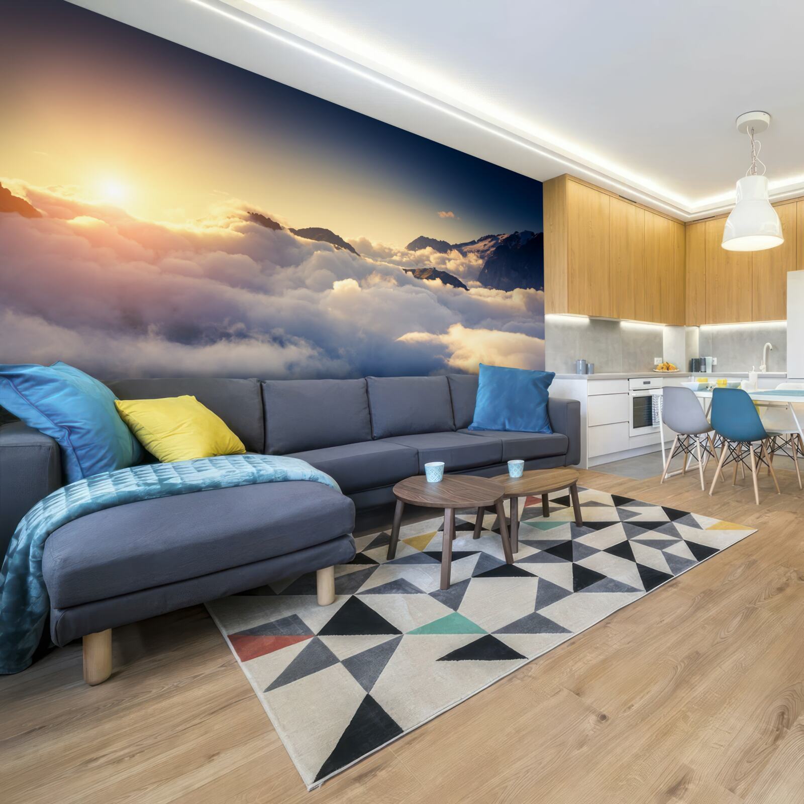 Fototapet norii de la orizont absorb soarele la apus