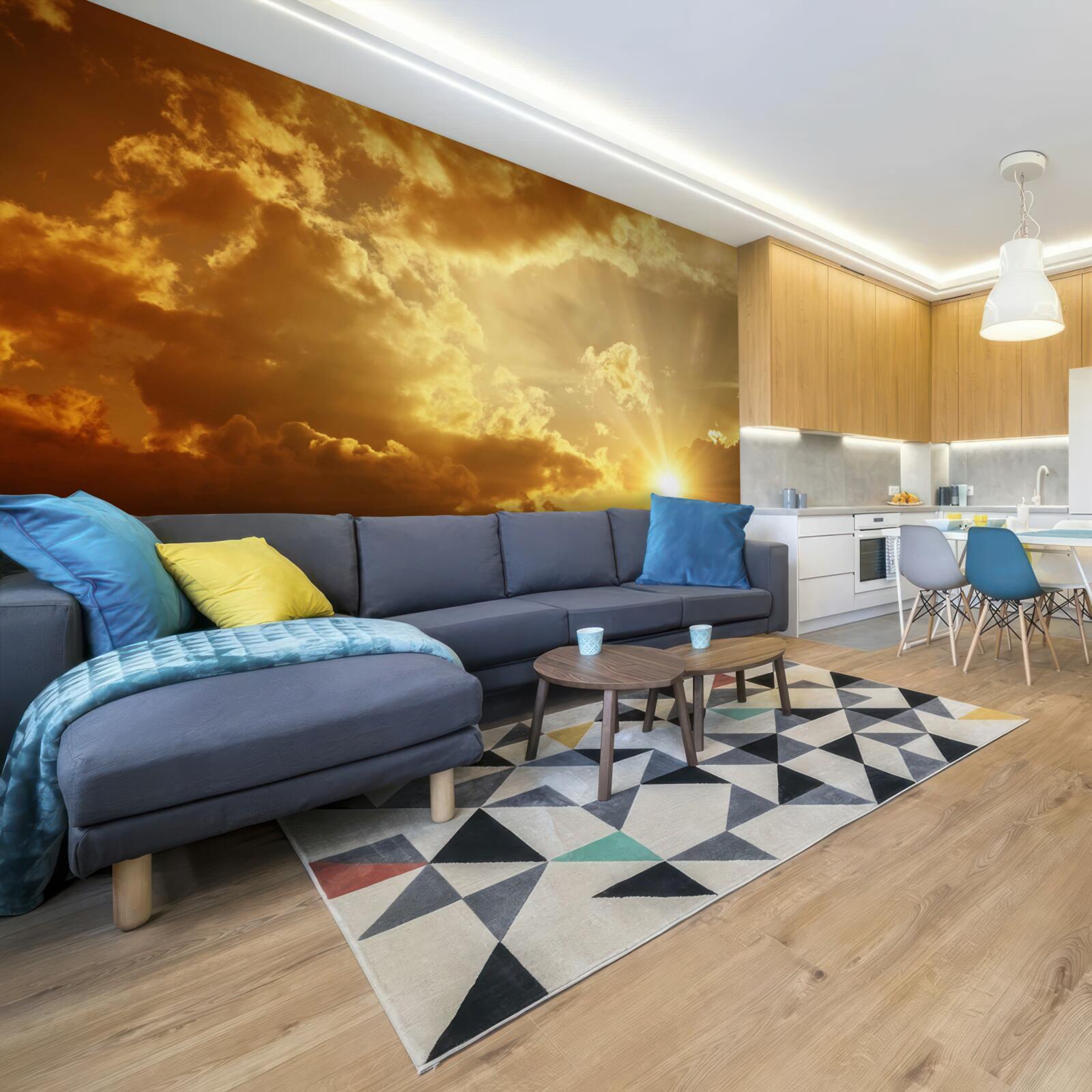 Fototapet razele soarelui care trec prin nori la apusul soarelui emit căldură