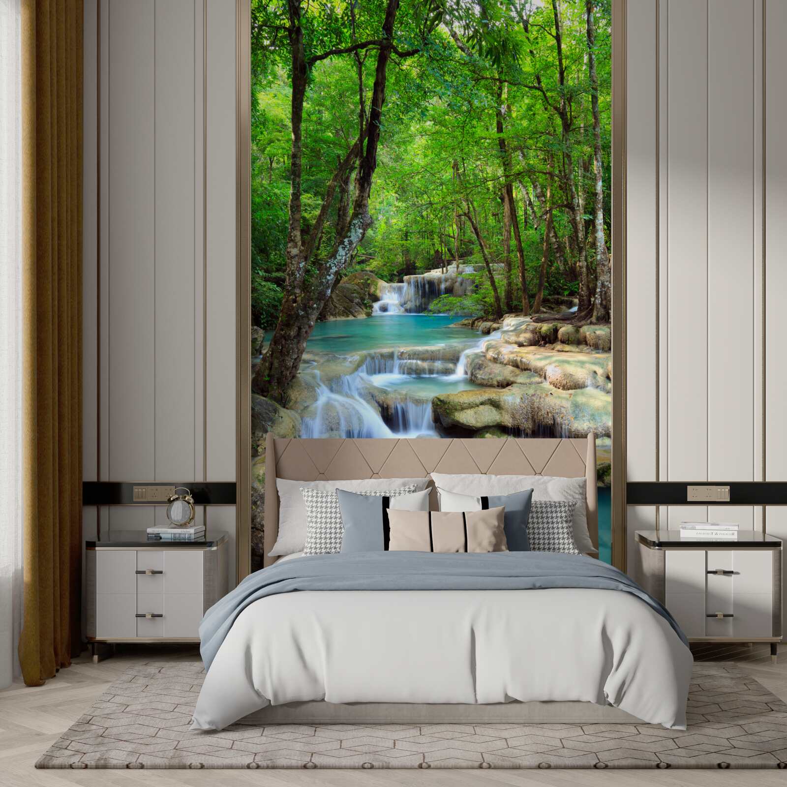 Fototapet cascadă cu jeturi de apă cristalină care coboară în cascadă