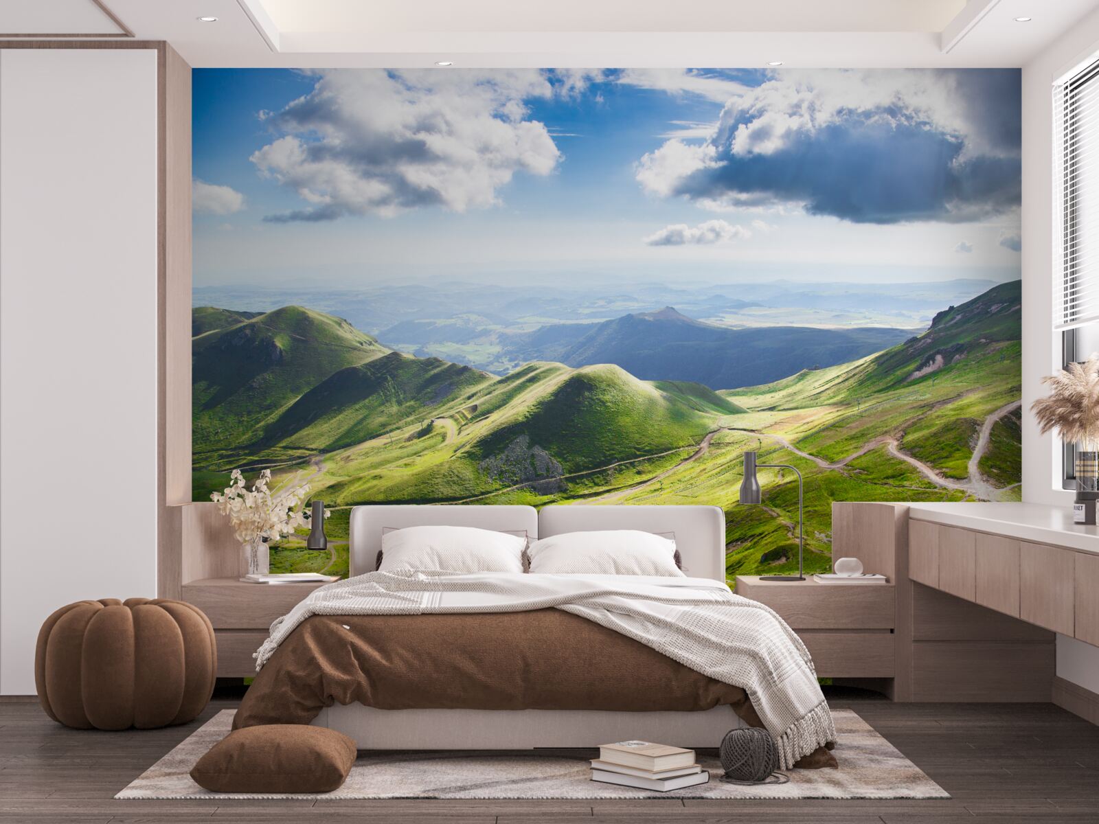 Fototapet trasee de drumeție de-a lungul vârfurilor montane