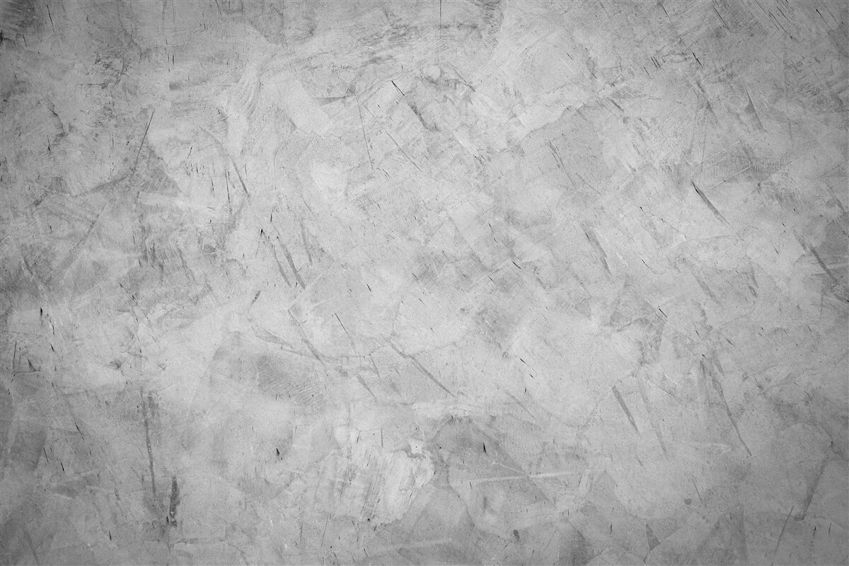 Fototapet ploaie puternică într-o pădure cufundată în ceață