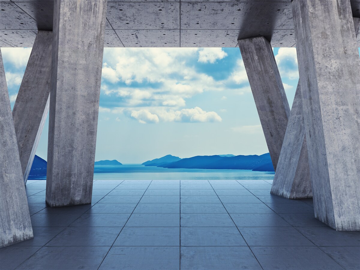 Fototapet Arce din beton, care deschid o panoramă de munți și cer