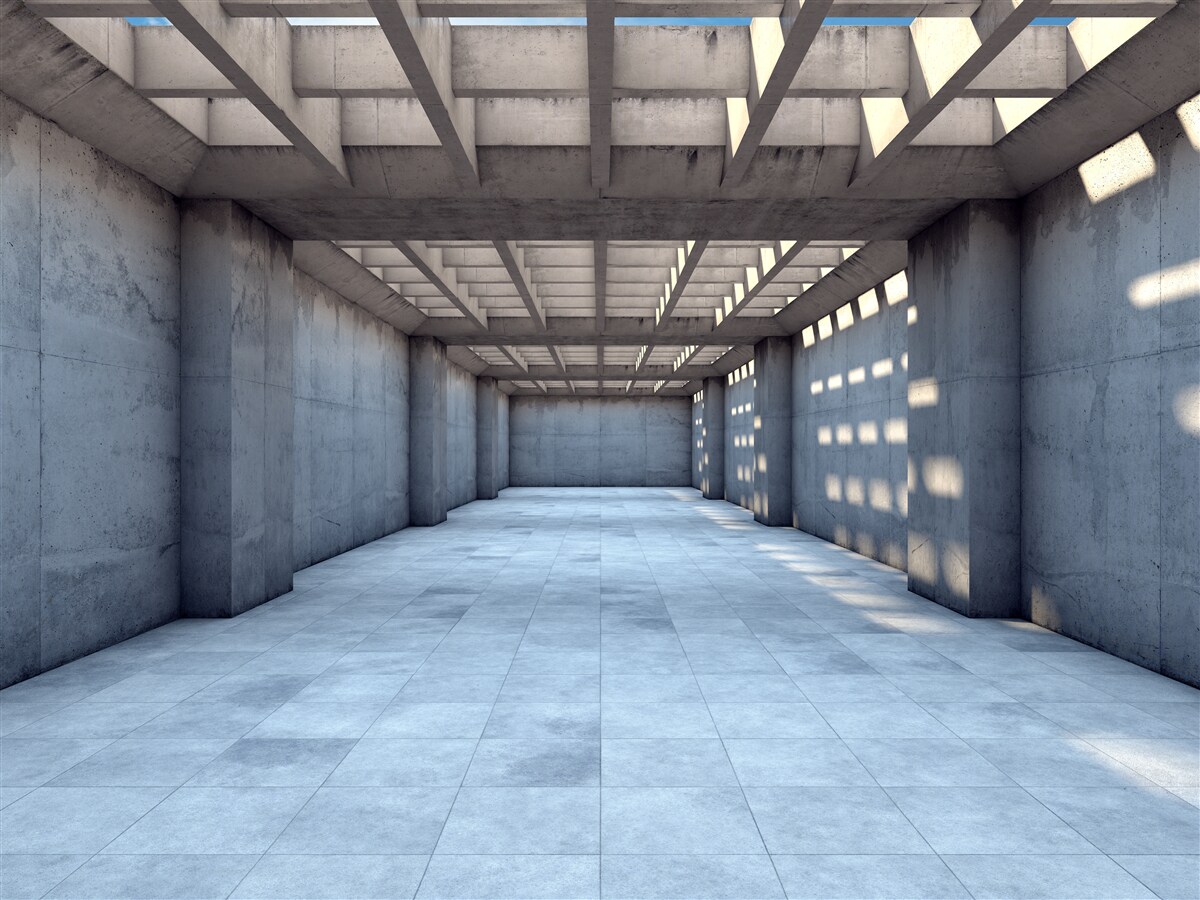 Fototapet coridor bine luminat, cu tavan acoperit cu o grilă de lemn