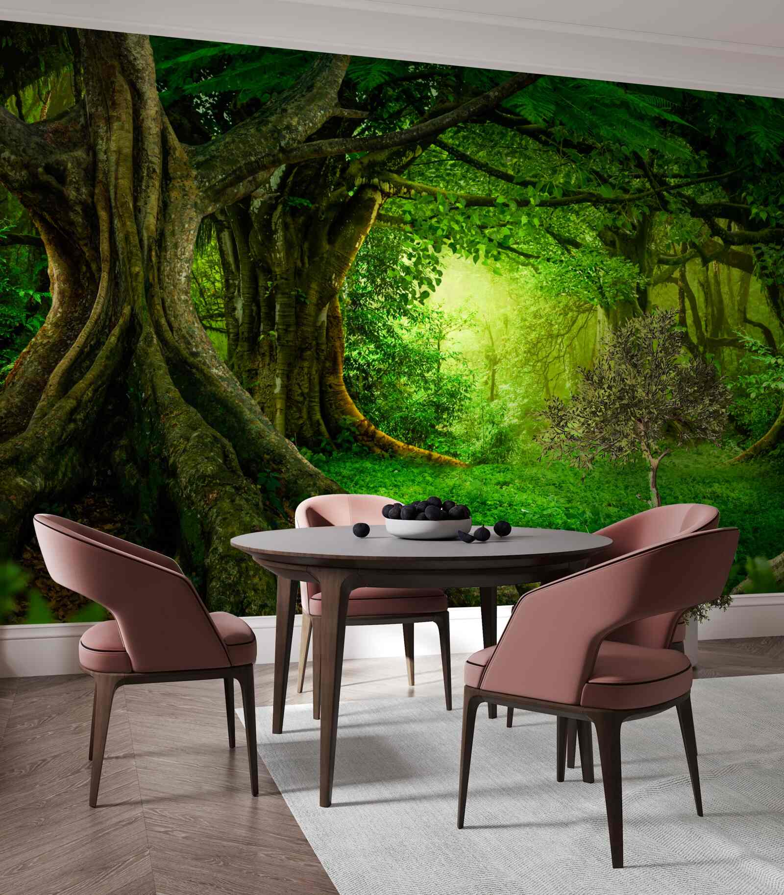 Fototapet copaci bătrâni într-un tufiș verde