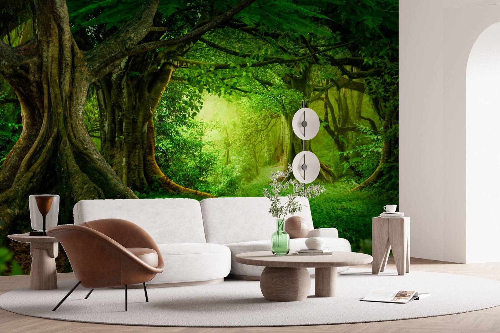 Fototapet copaci bătrâni într-un tufiș verde