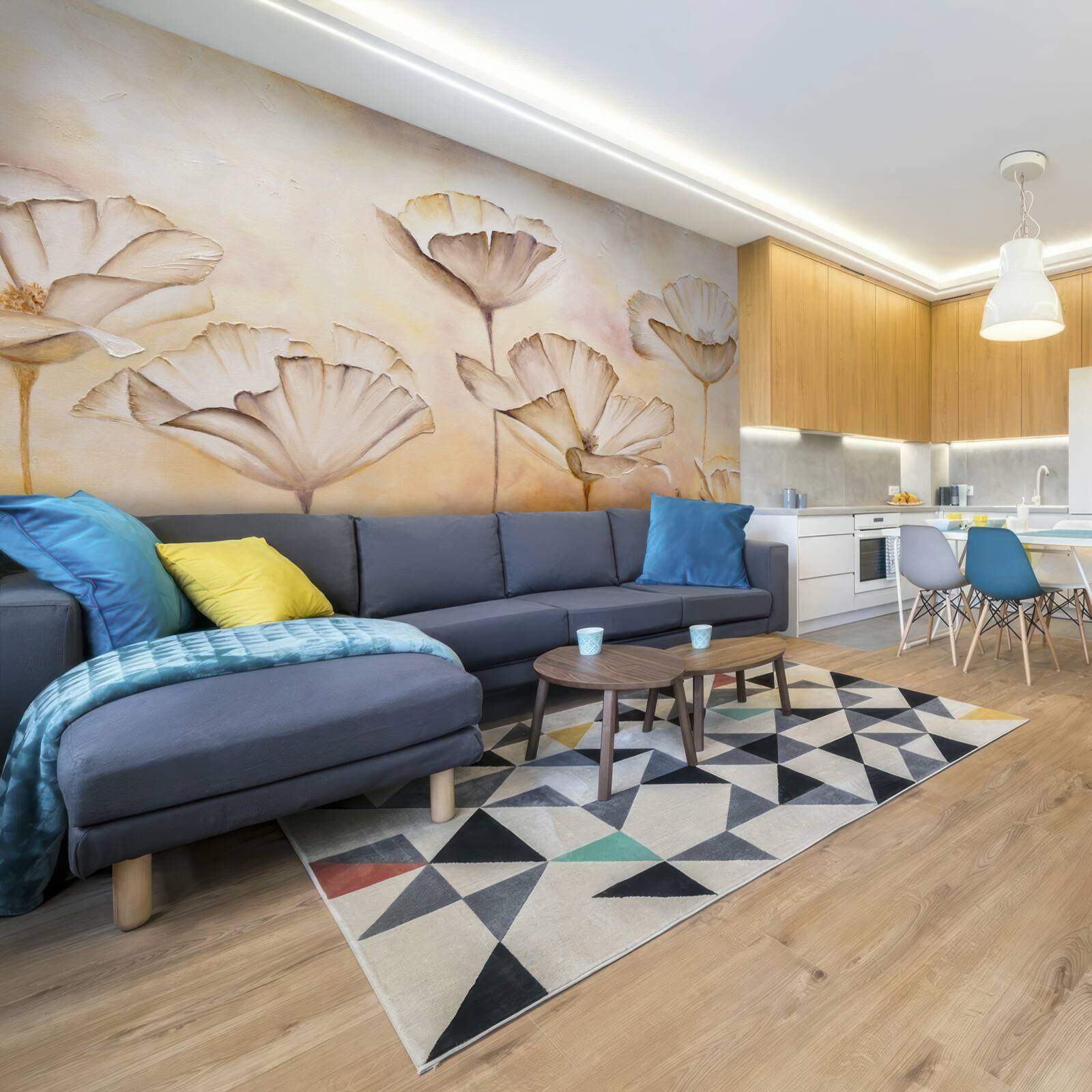 Fototapet dimineața în ceață și maci maiestuoși