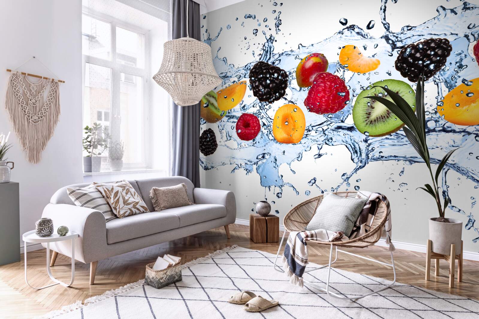 Fototapet fructele tăiate în bucăți și plutind în apă erau saturate cu umiditate