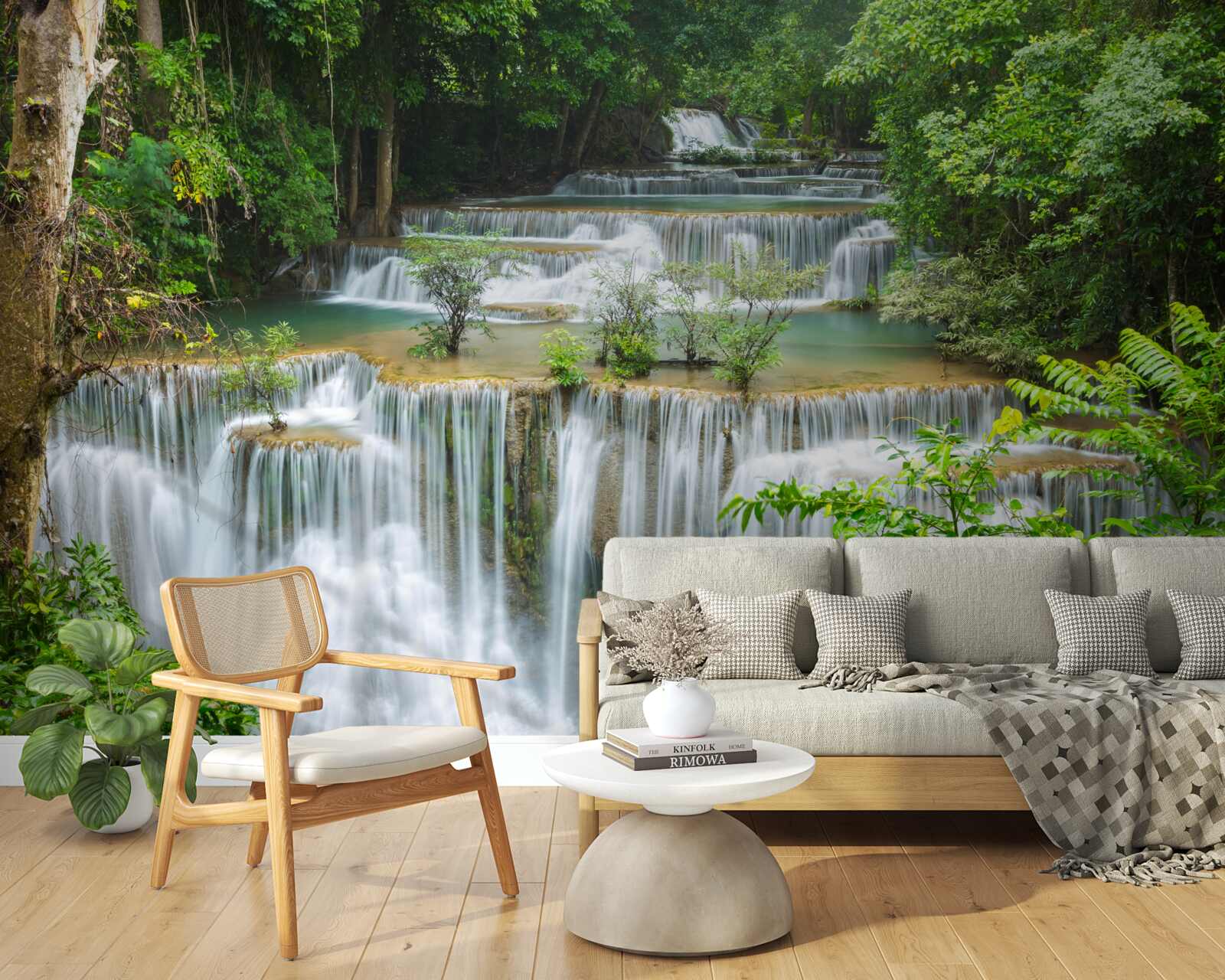 Fototapet o cascadă maiestuoasă din care apa cade rapid cu un zgomot asurzitor