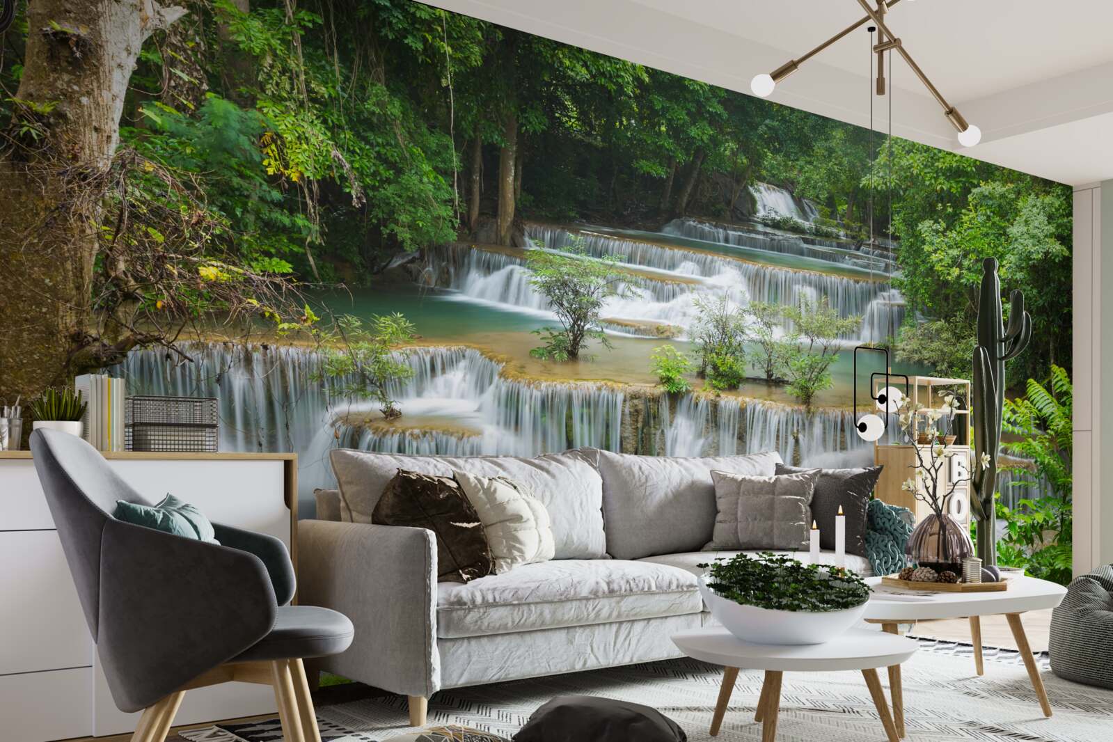 Fototapet o cascadă maiestuoasă din care apa cade rapid cu un zgomot asurzitor