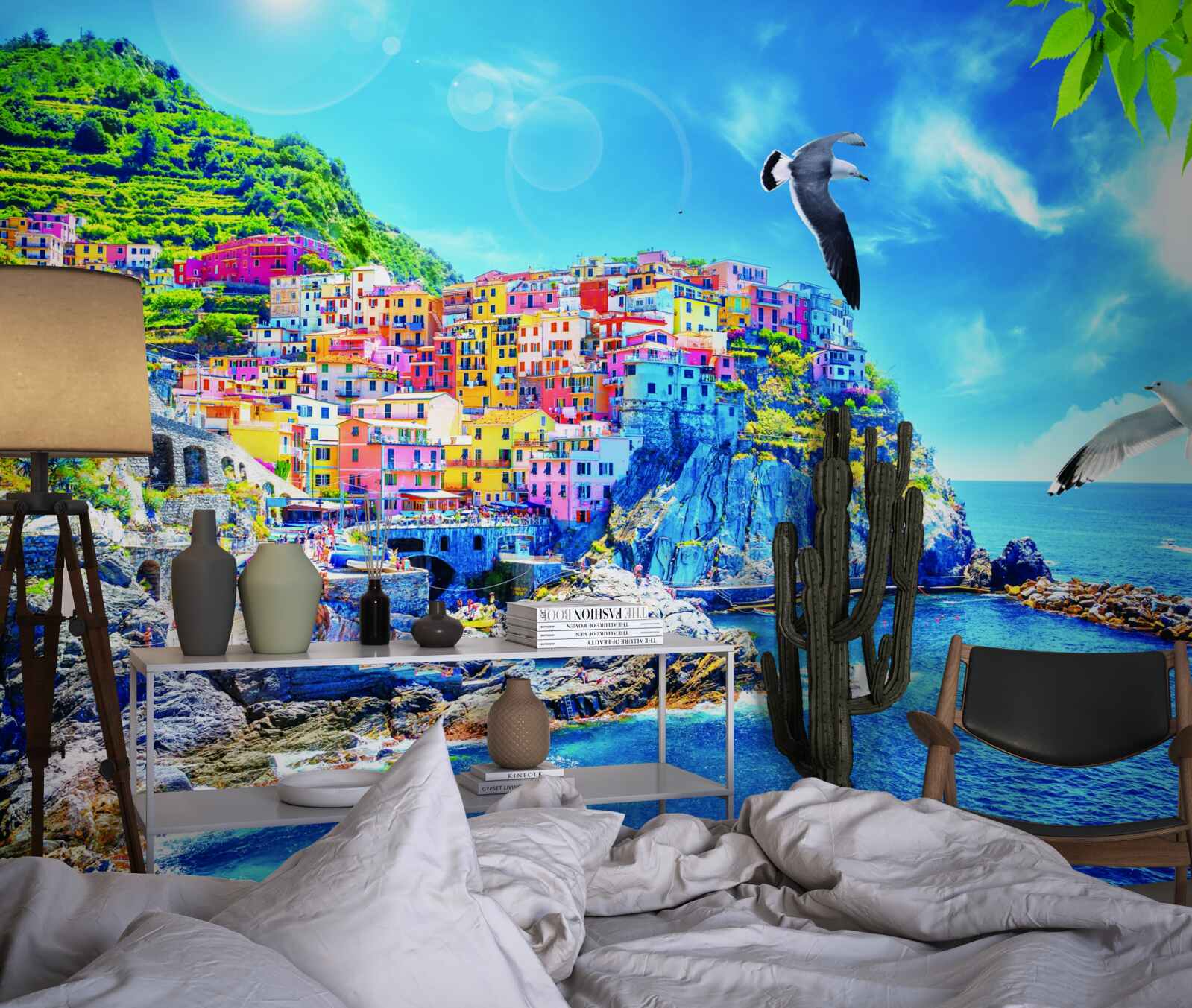 Fototapet oraș mic lângă mare, pe stânci frumoase, scăldat în lumină strălucitoare