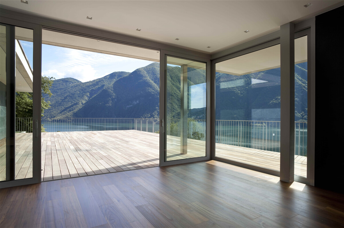 Fototapet vedere panoramică minunată de pe terasă