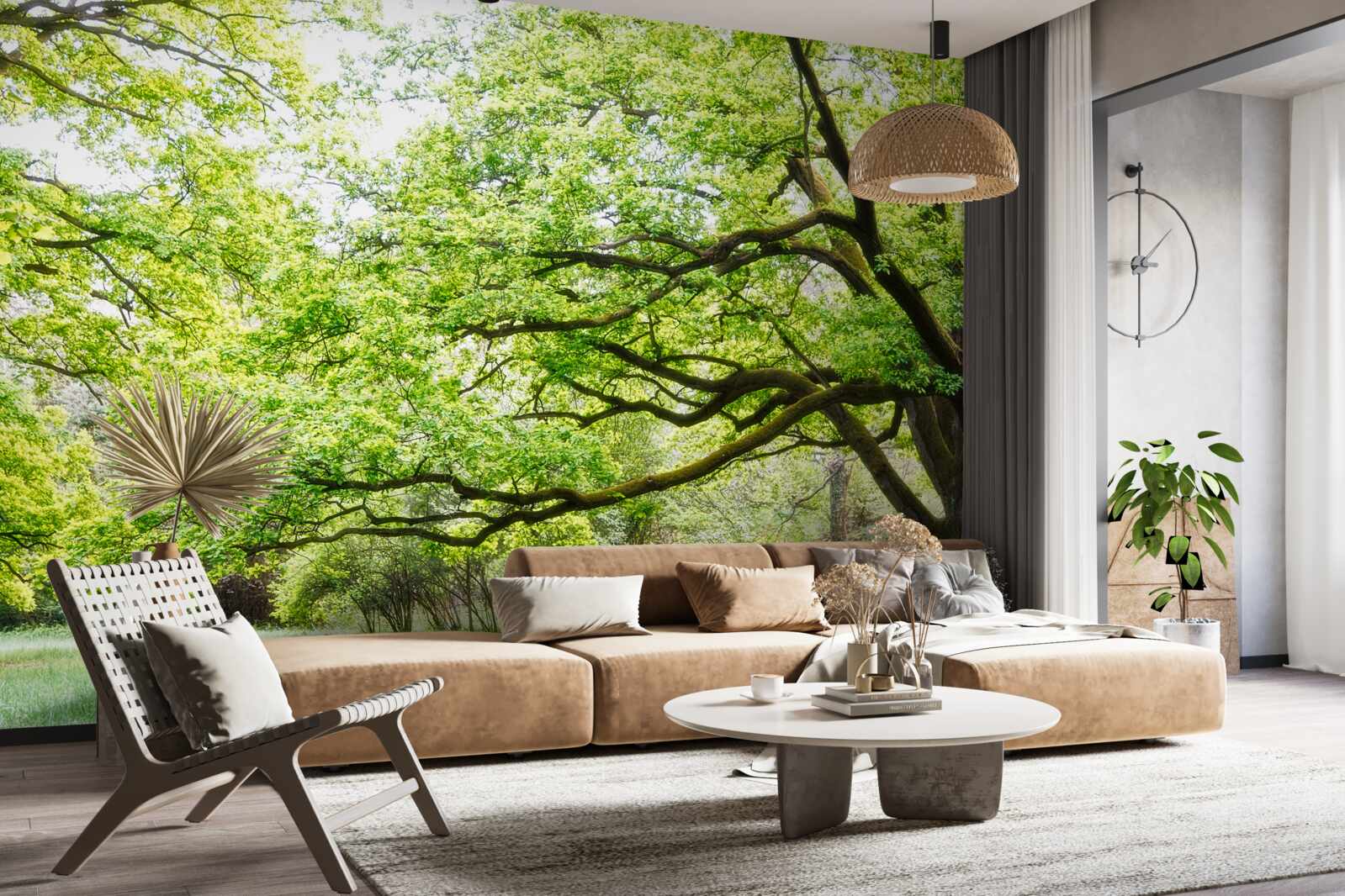 Fototapet copac bătrân cu frunze verzi într-o zi de vară