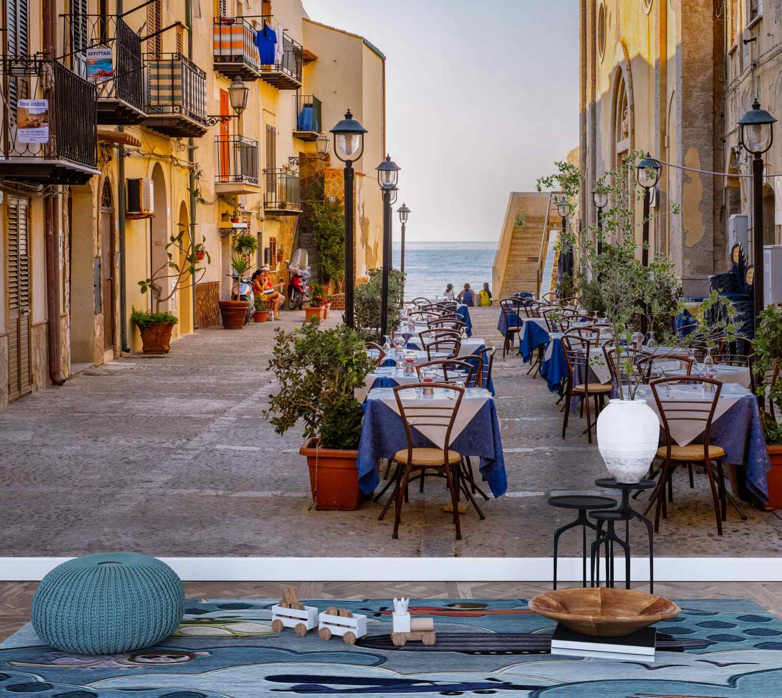 Fototapet facilitate pe mal în partea istorică a orașului