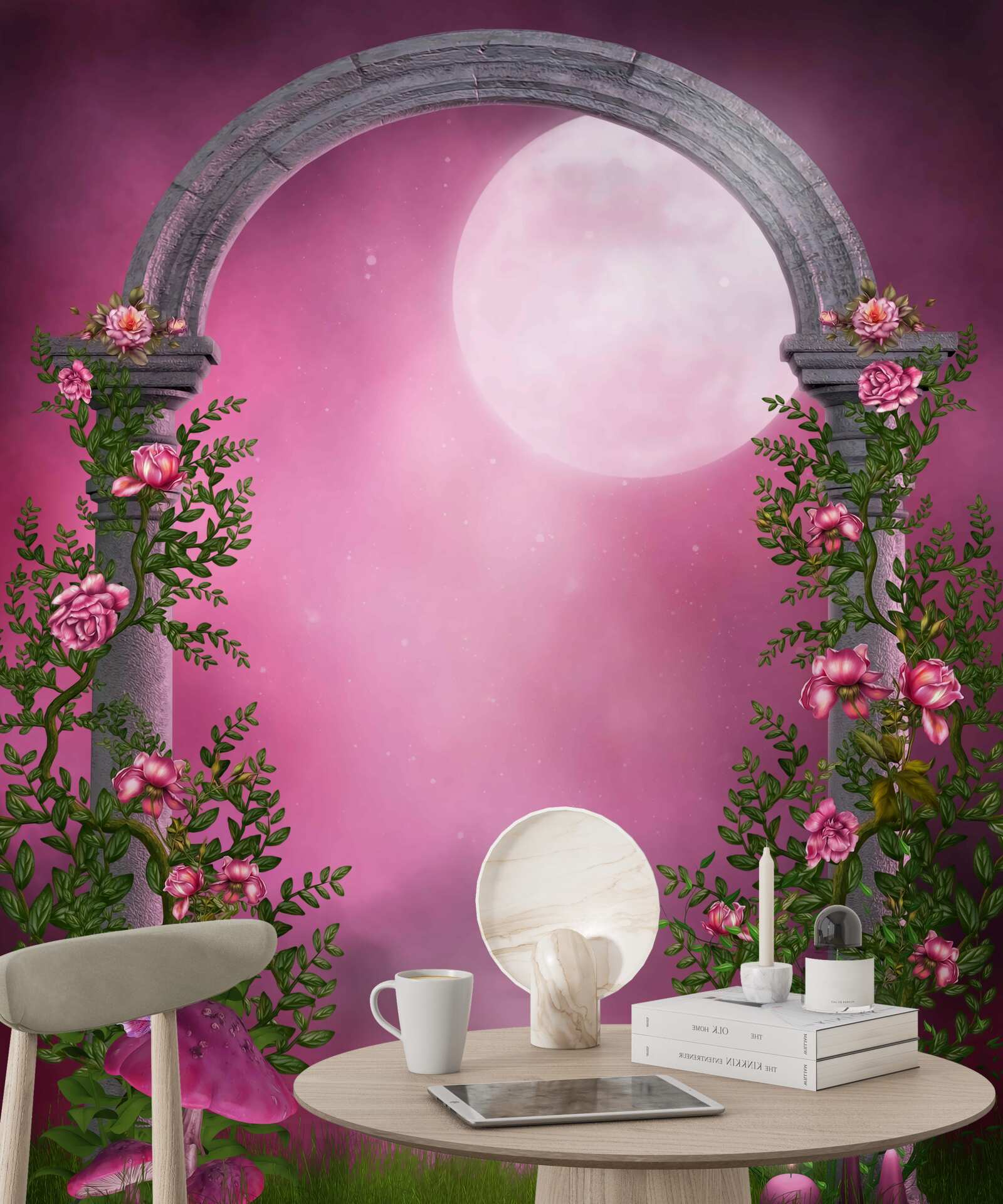 Fototapet luna strălucește puternic și arcul de piatră este acoperit cu flori