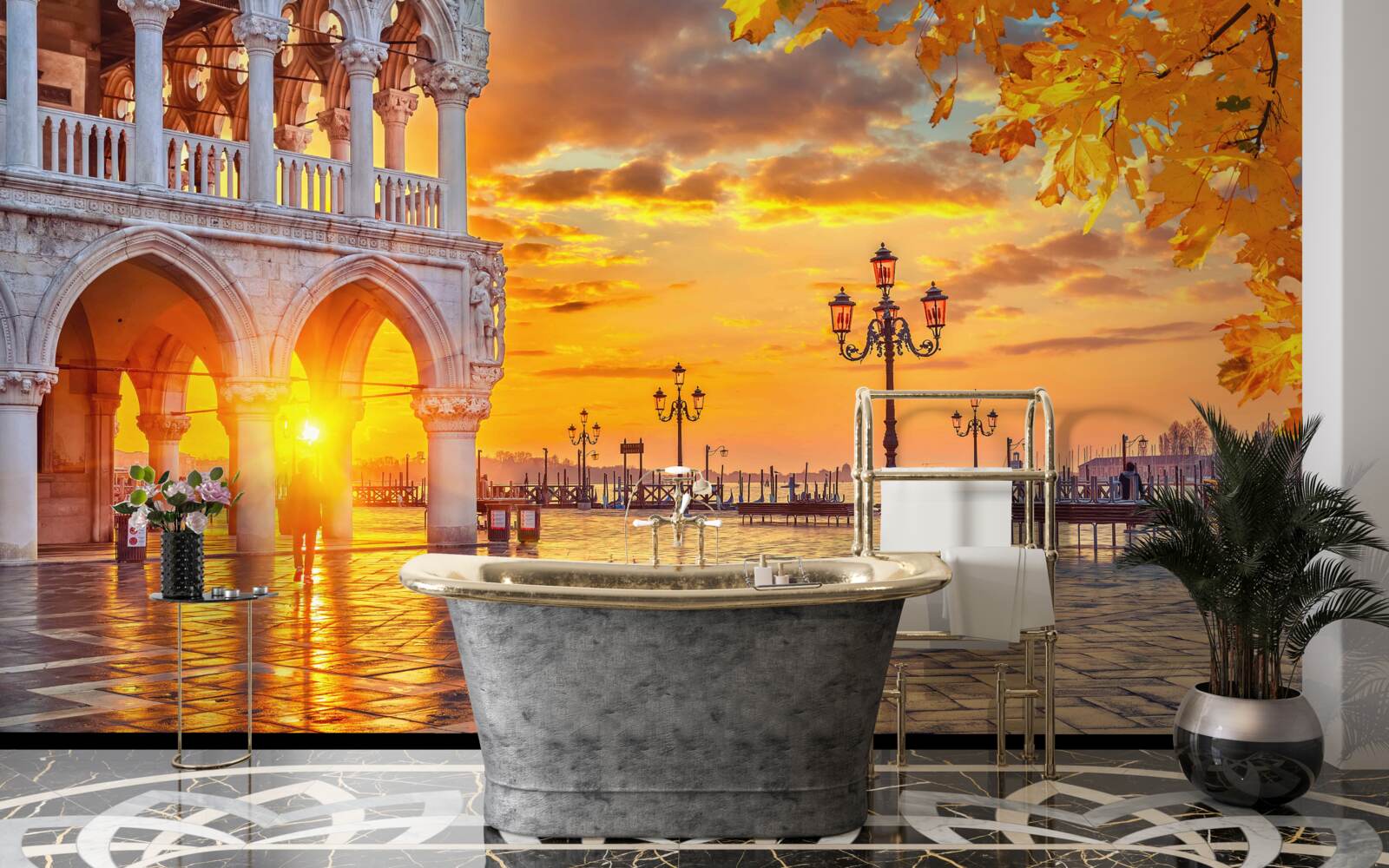 Fototapet raze calde și luminoase de apus de soare deasupra pieței principale