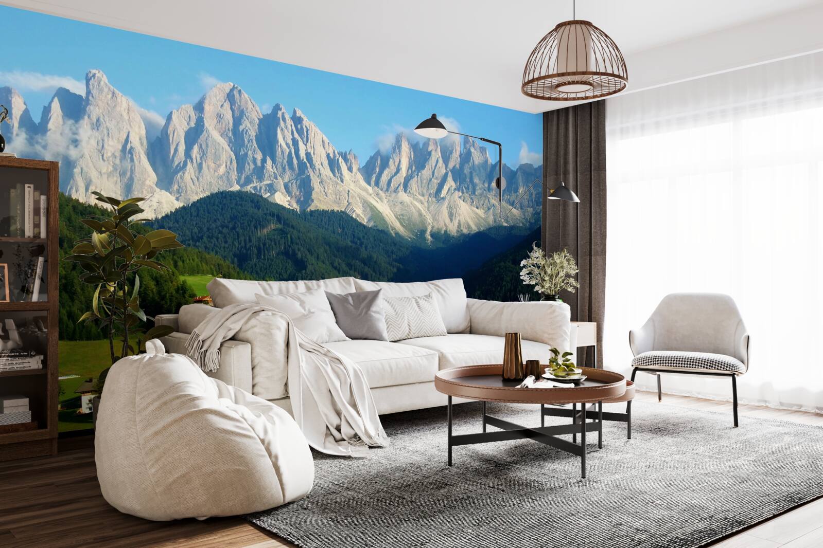 Fototapet sat într-o poiană la poalele munților