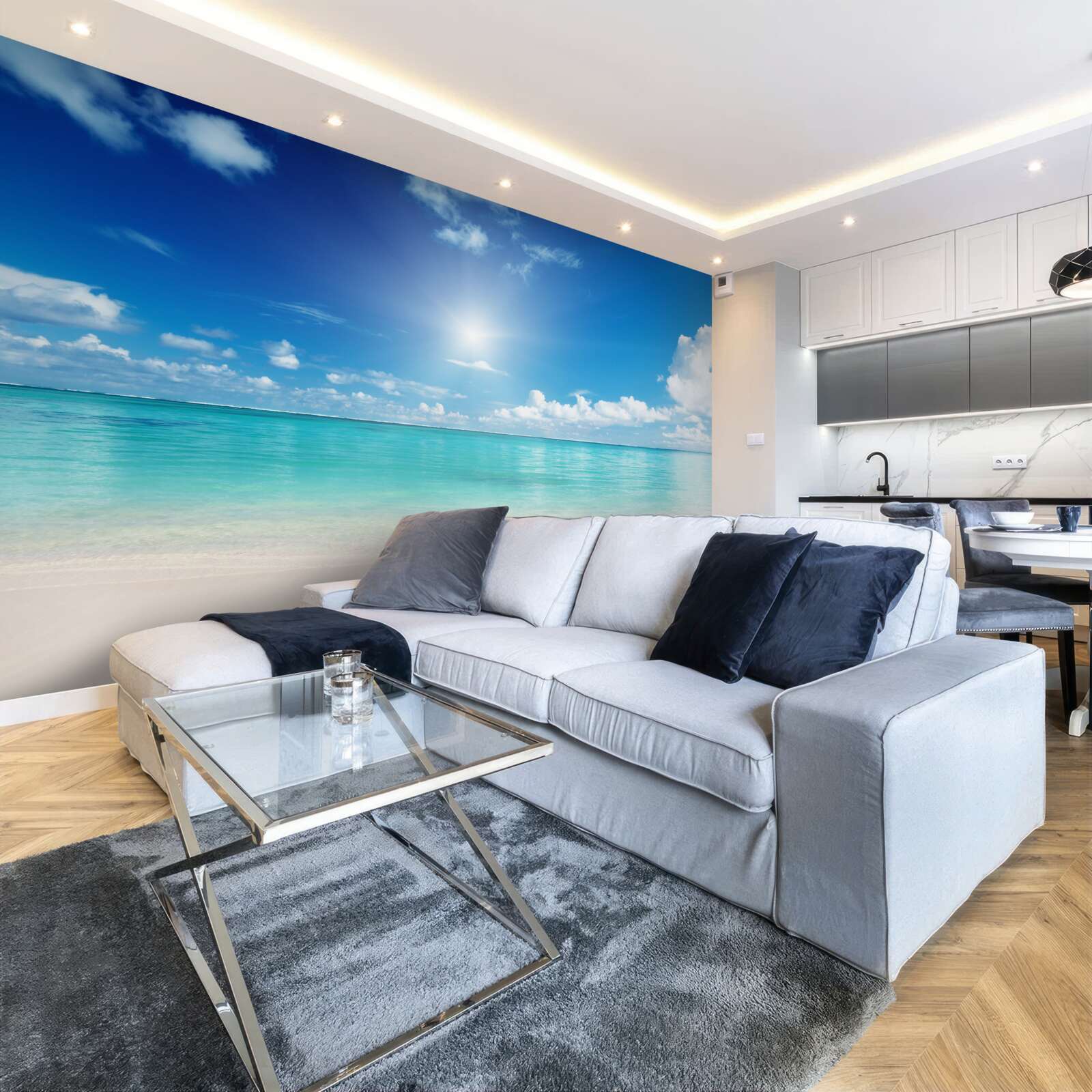 Fototapet apă calmă lângă un țărm nisipos