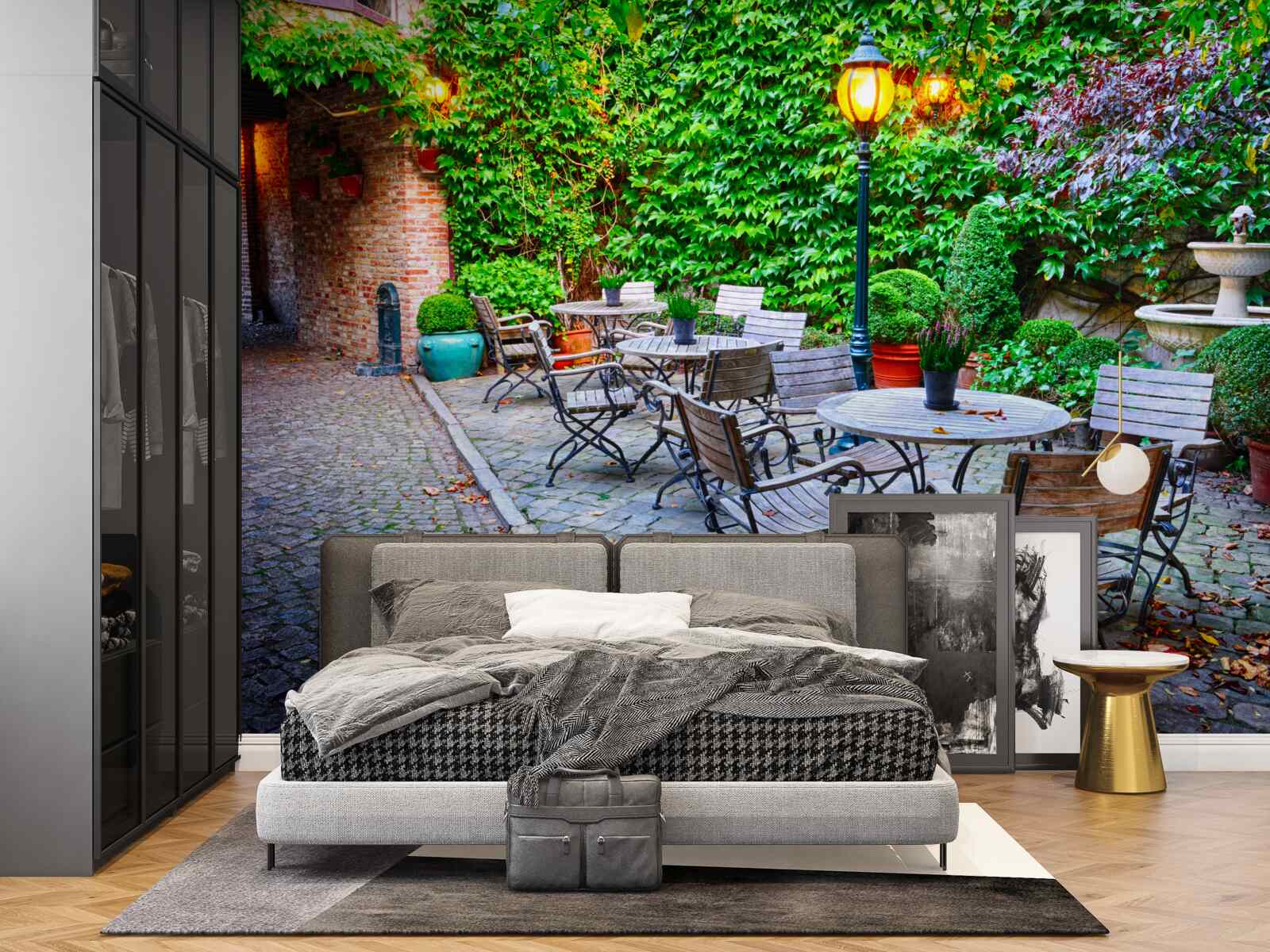 Fototapet plantă cu perete verde și lampă de stradă