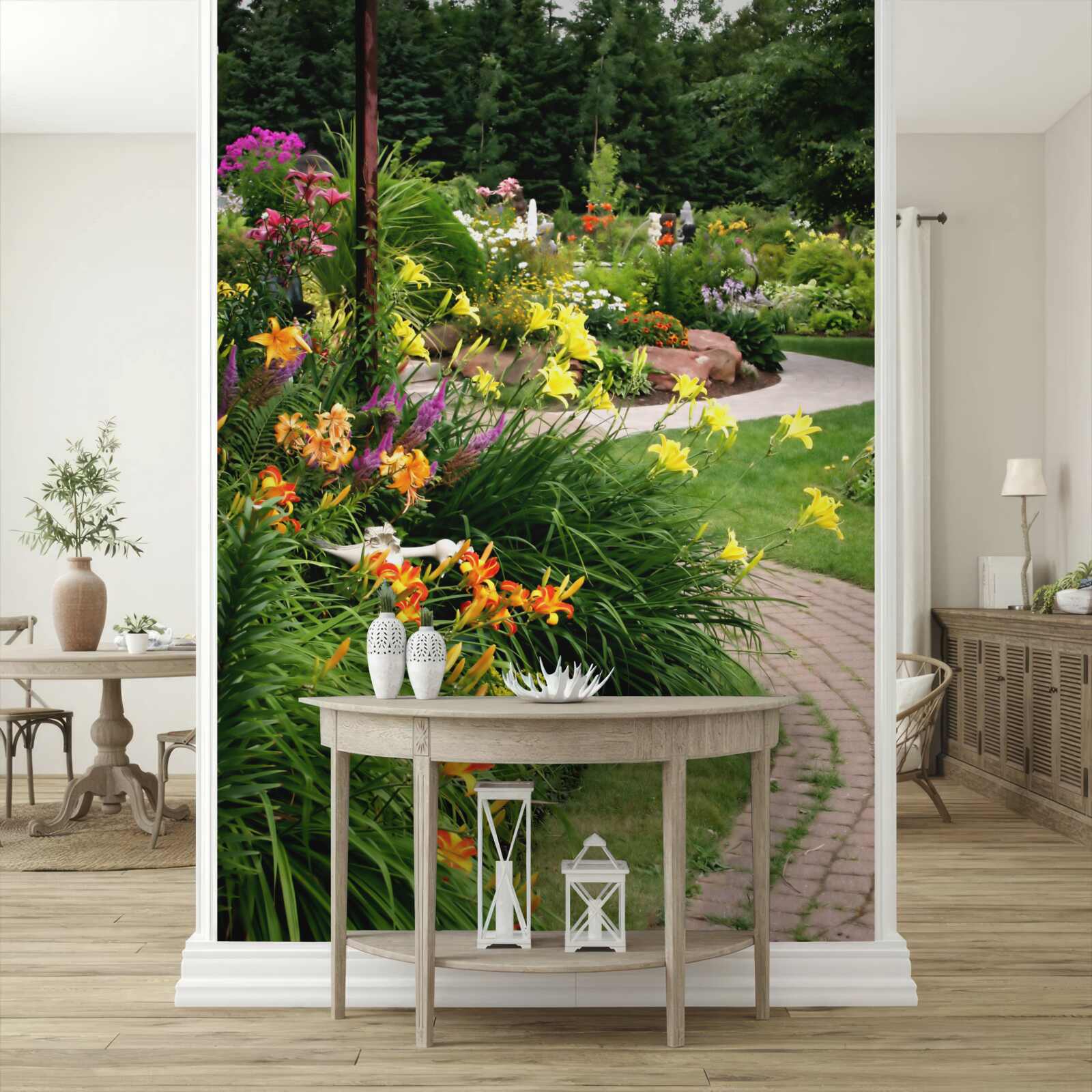 Fototapet cale lângă tufișuri de vară luxuriante cu flori