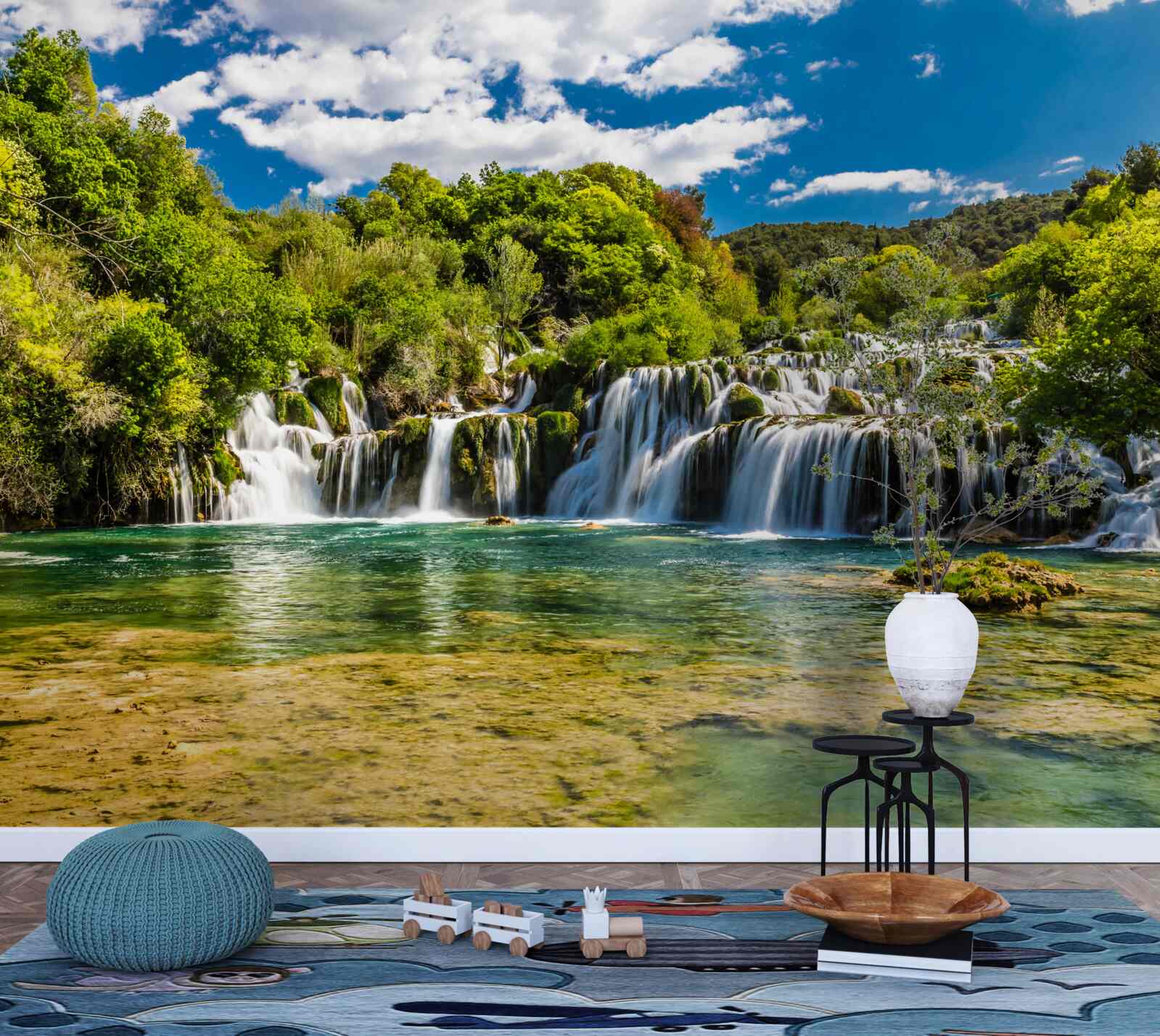 Fototapet o cascadă uriașă care se prăbușește pe o insulă tropicală