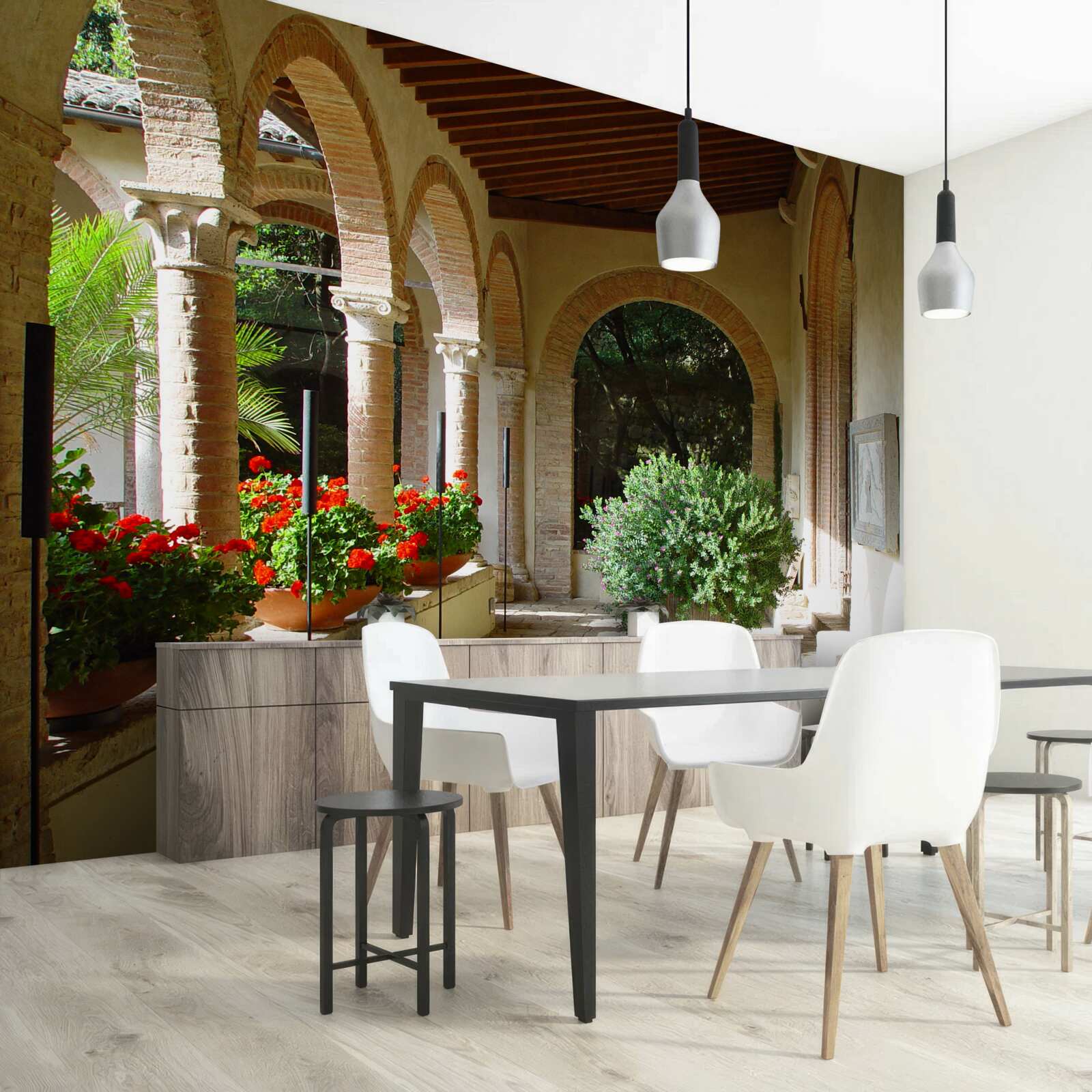 Fototapet arcuri de piatră rotunjite și flori la ghiveci