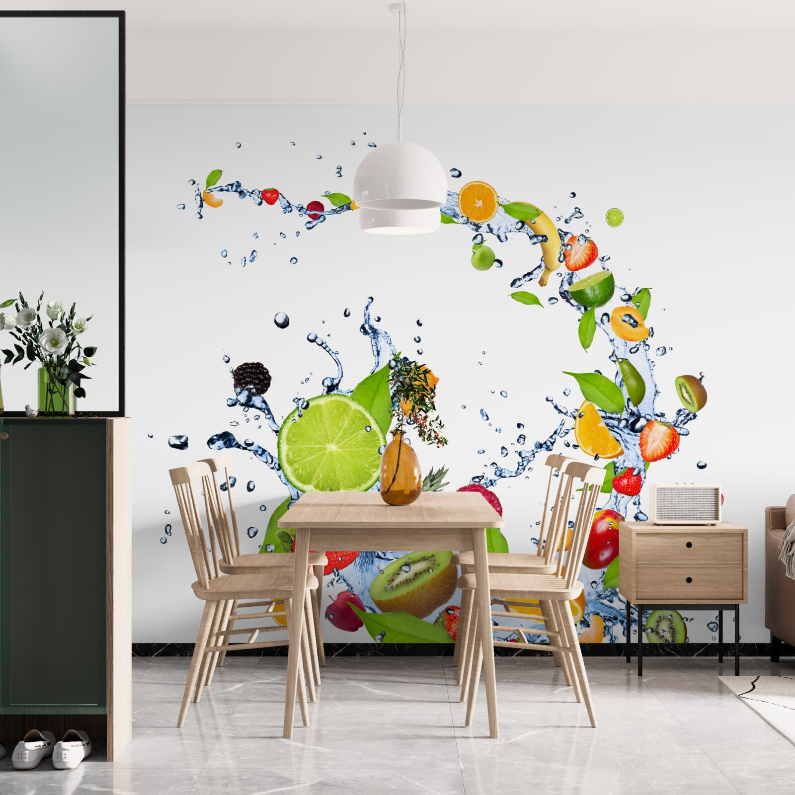 Fototapet o băutură făcută din fructe de vară coapte