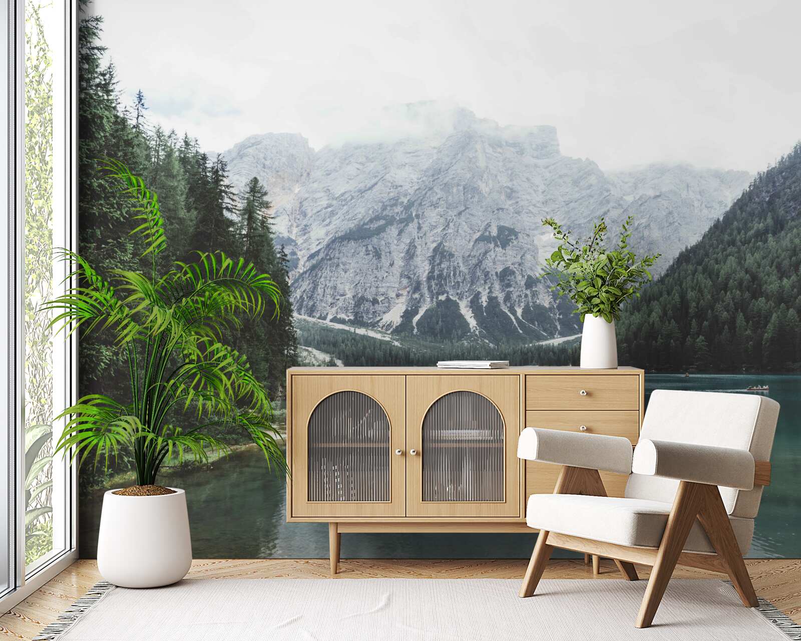 Fototapet râu liniștit în munți printre copaci conifere