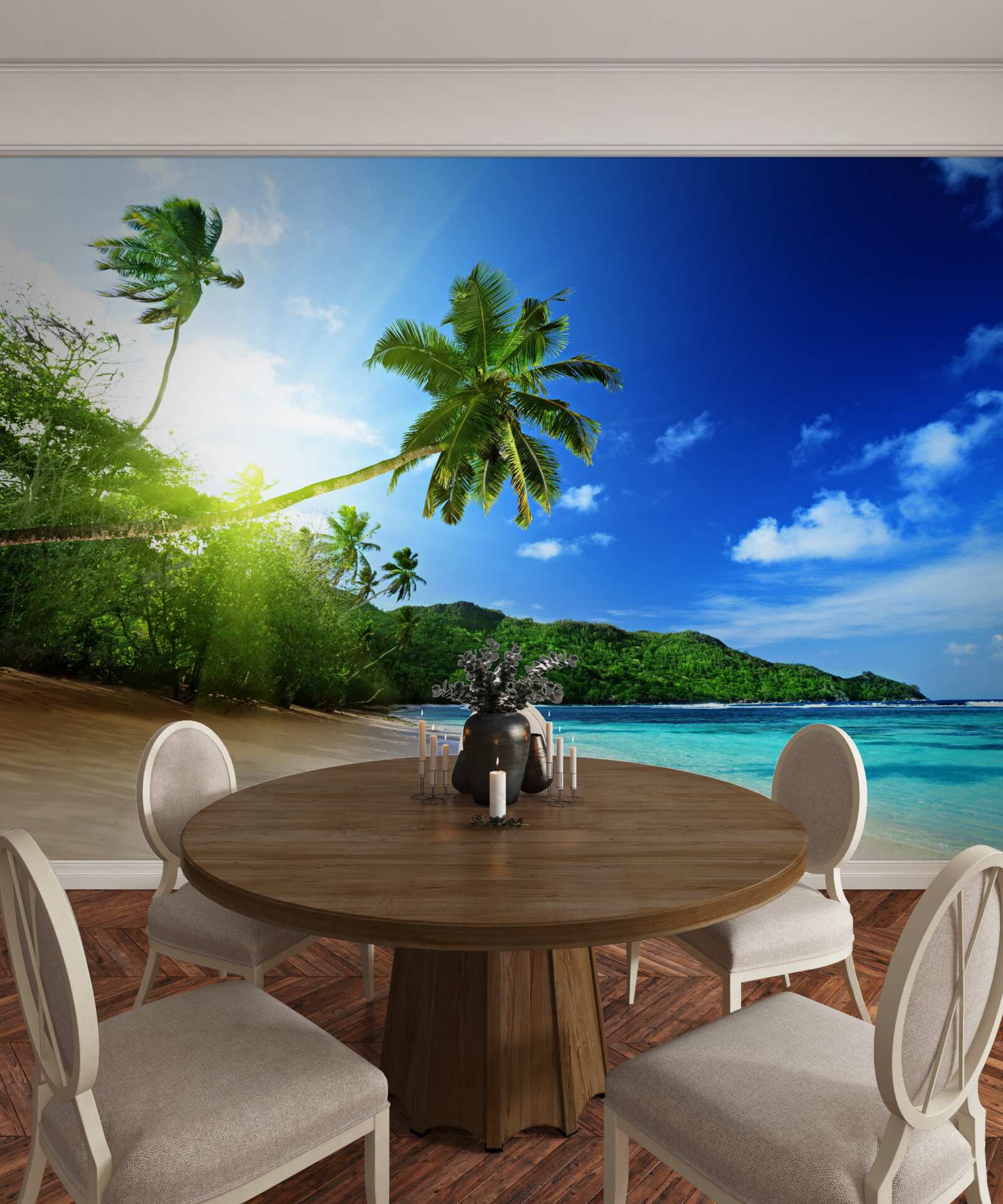 Fototapet razele soarelui răsare și luminează țărmul tropical al